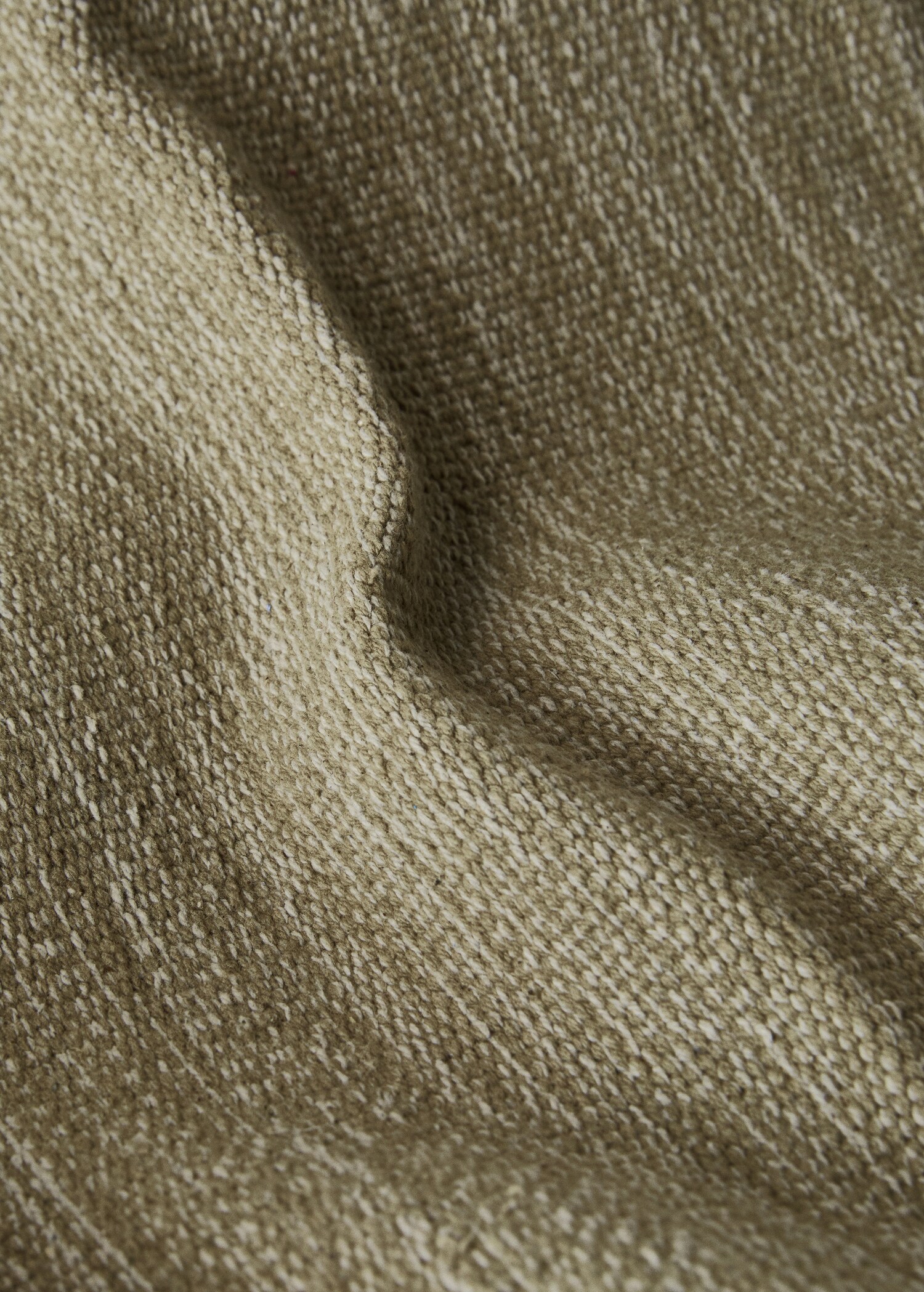 Yarn rug tundra - Details of the article 2