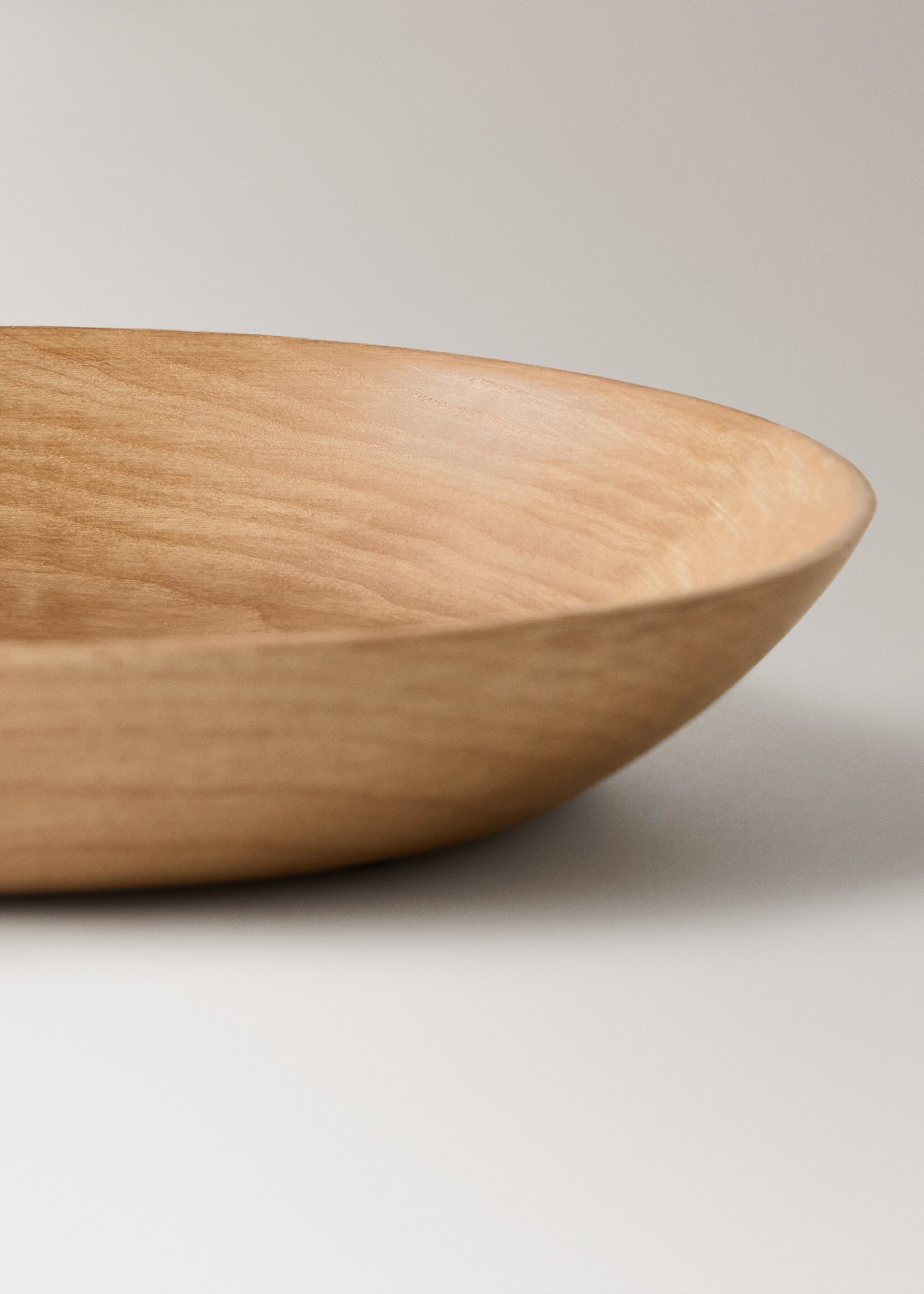 Large wooden decorative bowl - Details of the article 2, Brown. Ref: 17023807-00.