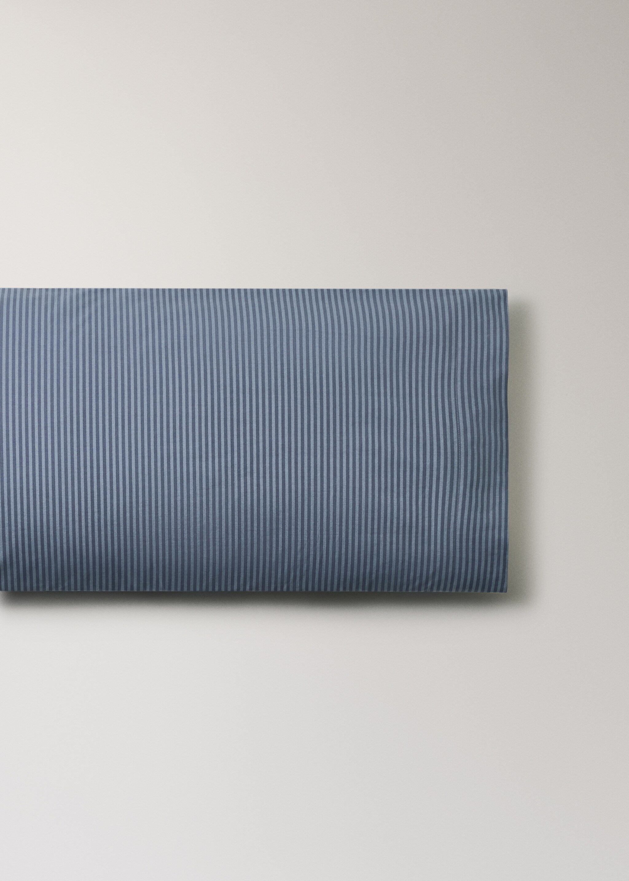Reversible percale cotton striped pillowcase 45x110 cm - Article without model, Ink Blue. Ref: 17023819-00.