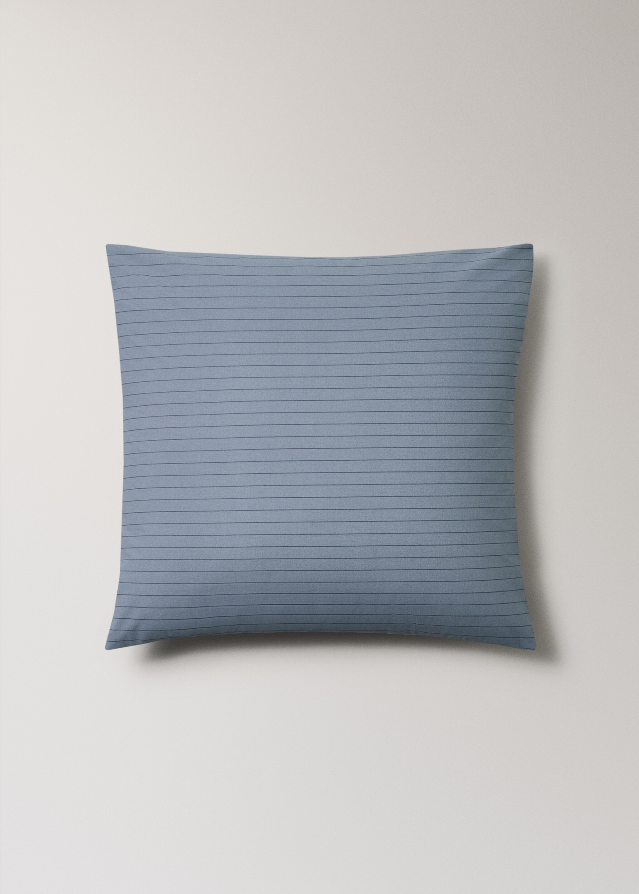Deux taies d'oreiller percale de coton rayures réversible 60x60 cm - Article sans modèle, Bleu encre. Ref: 17023821-00.