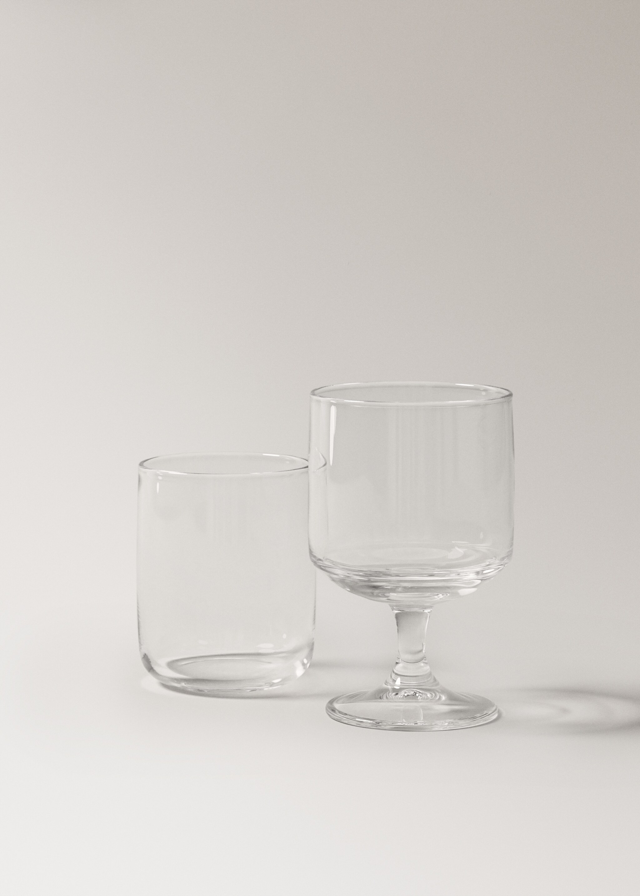 Verre à pied huma - Détail de l'article 4, Blanc cassé. Ref: 17023828-00.