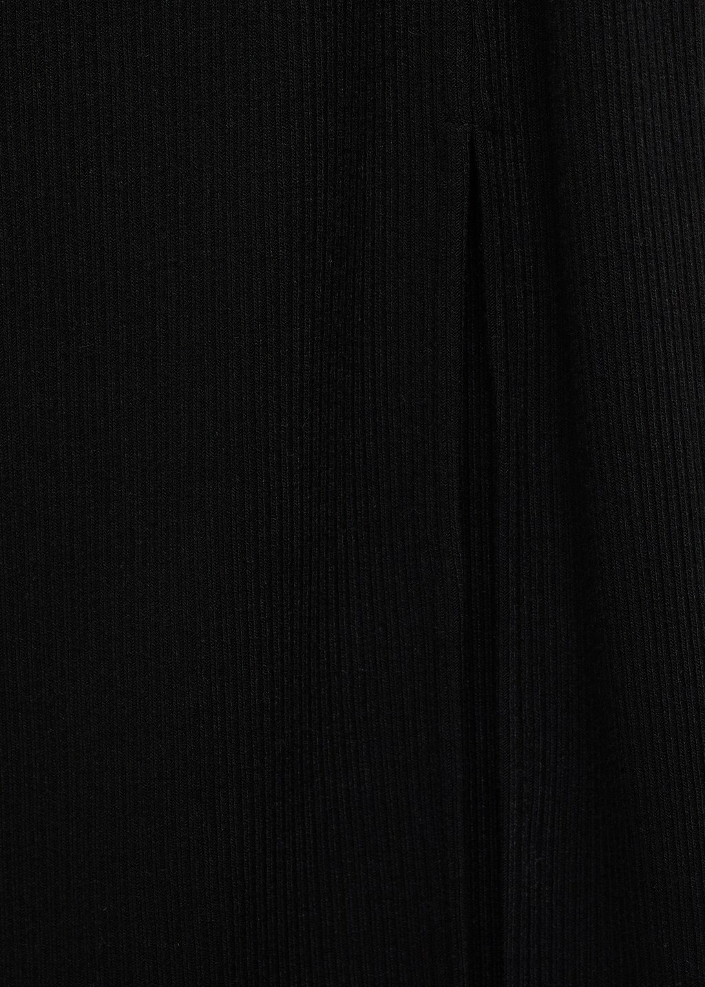 Long dress with side slit