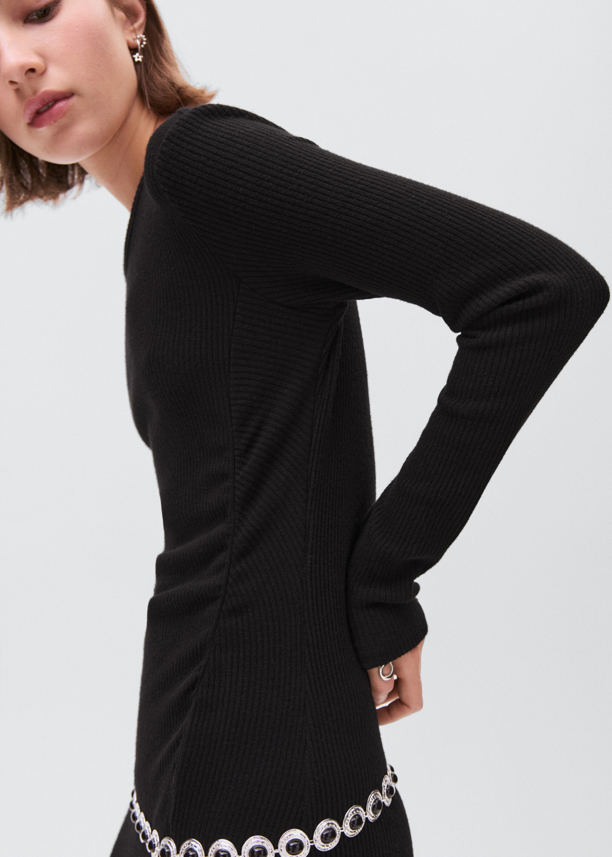 Long dress with side slit - Details of the article 2