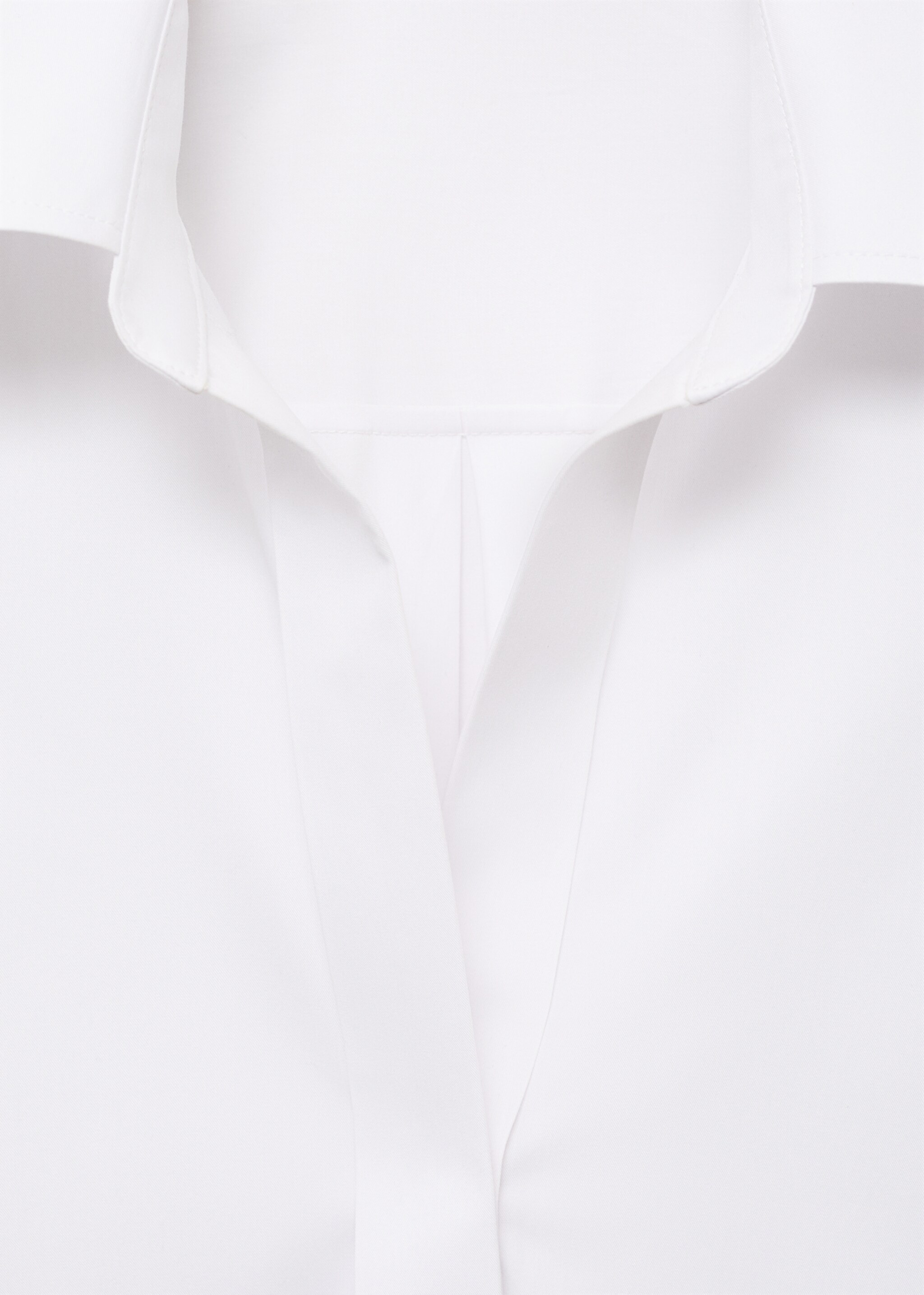 Shirt with concealed placket and collar - Details of the article 8, Off White. Ref: 17024080-00.