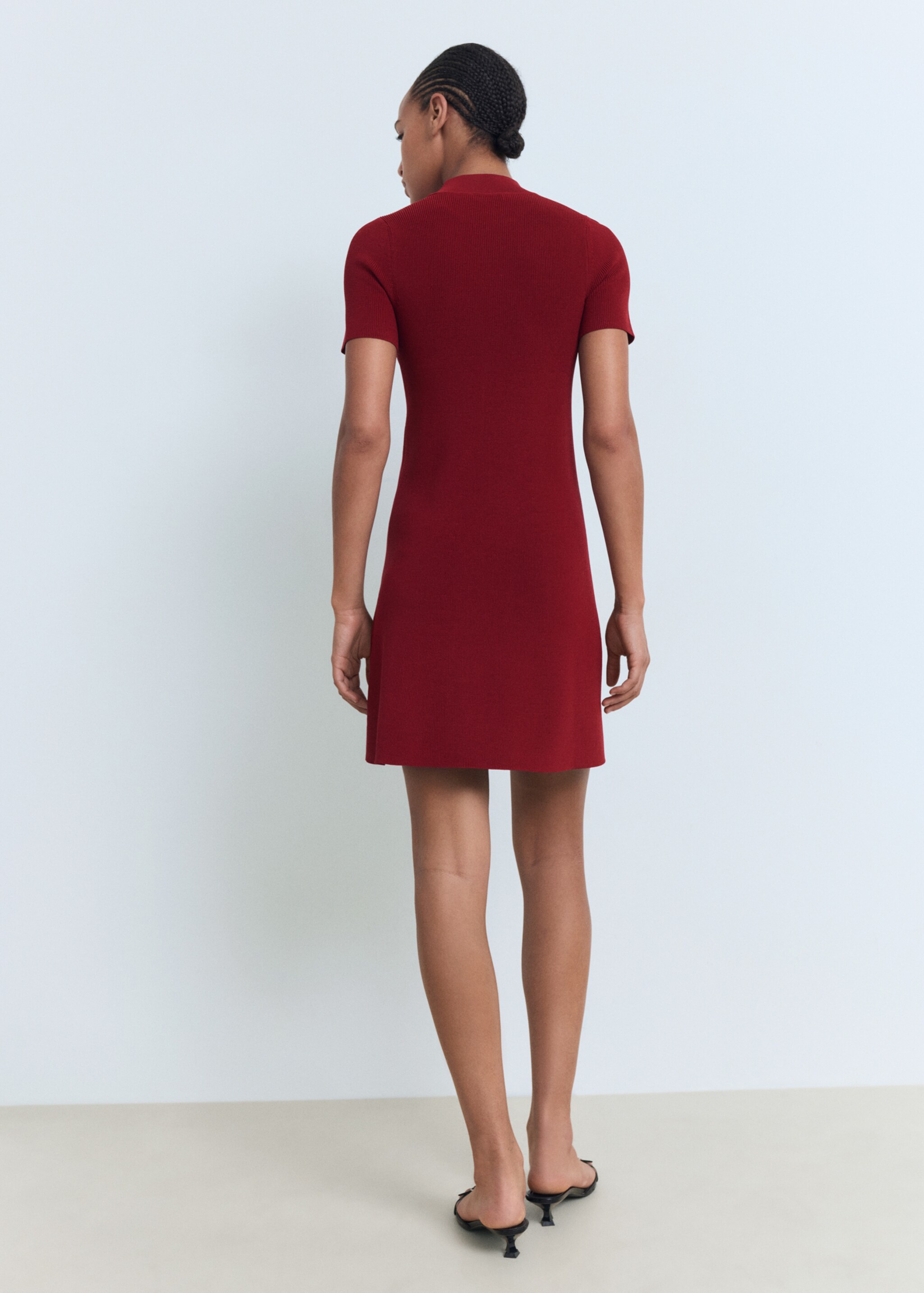 Perkins-neck knitted dress - Reverse of the article, Wine. Ref: 17024099-00.