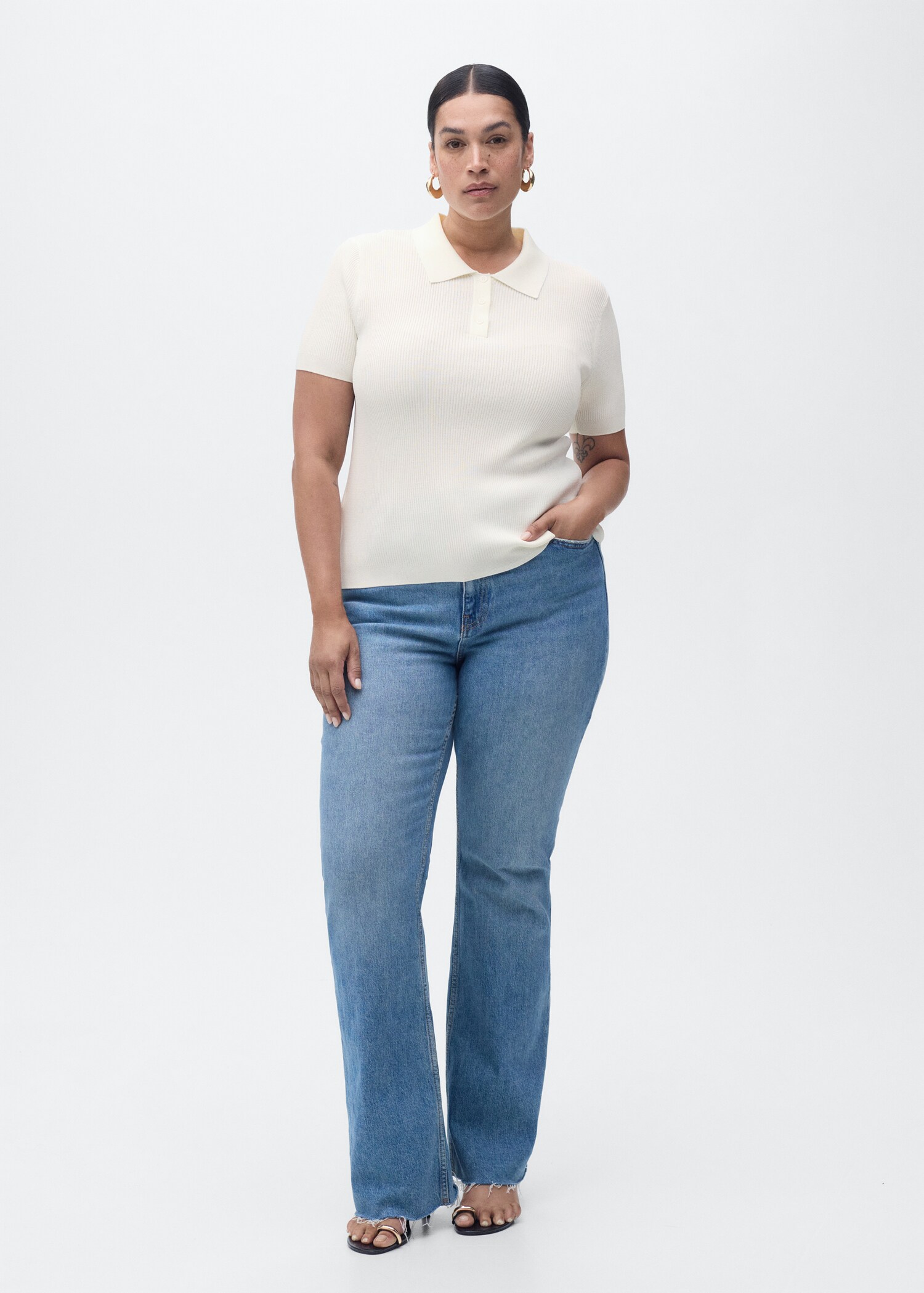 Short-sleeved polo-neck sweater - Details of the article 3