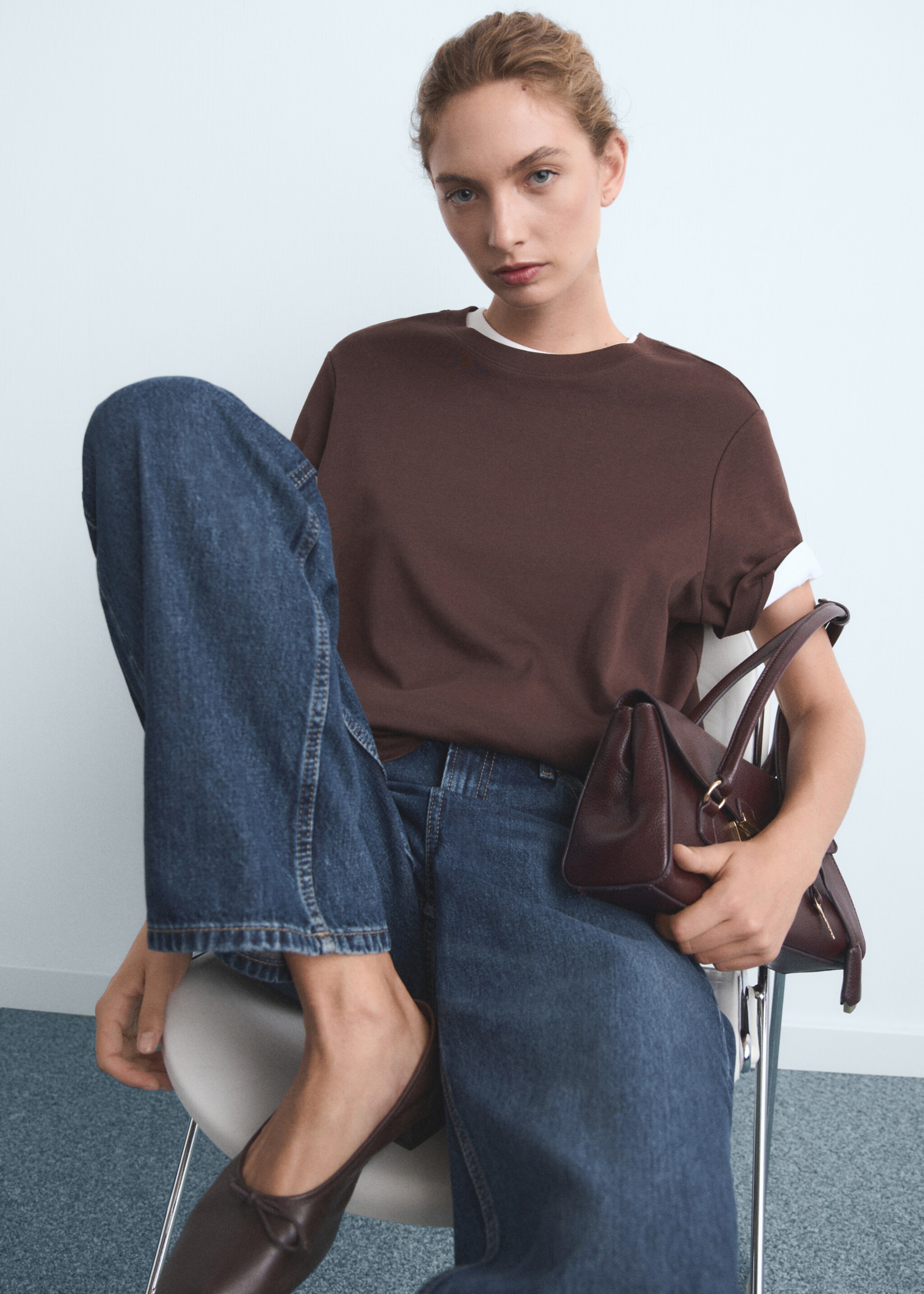 Miami medium-rise straight-fit jeans - Details of the article 2, Dark Blue. Ref: 17024104-00.