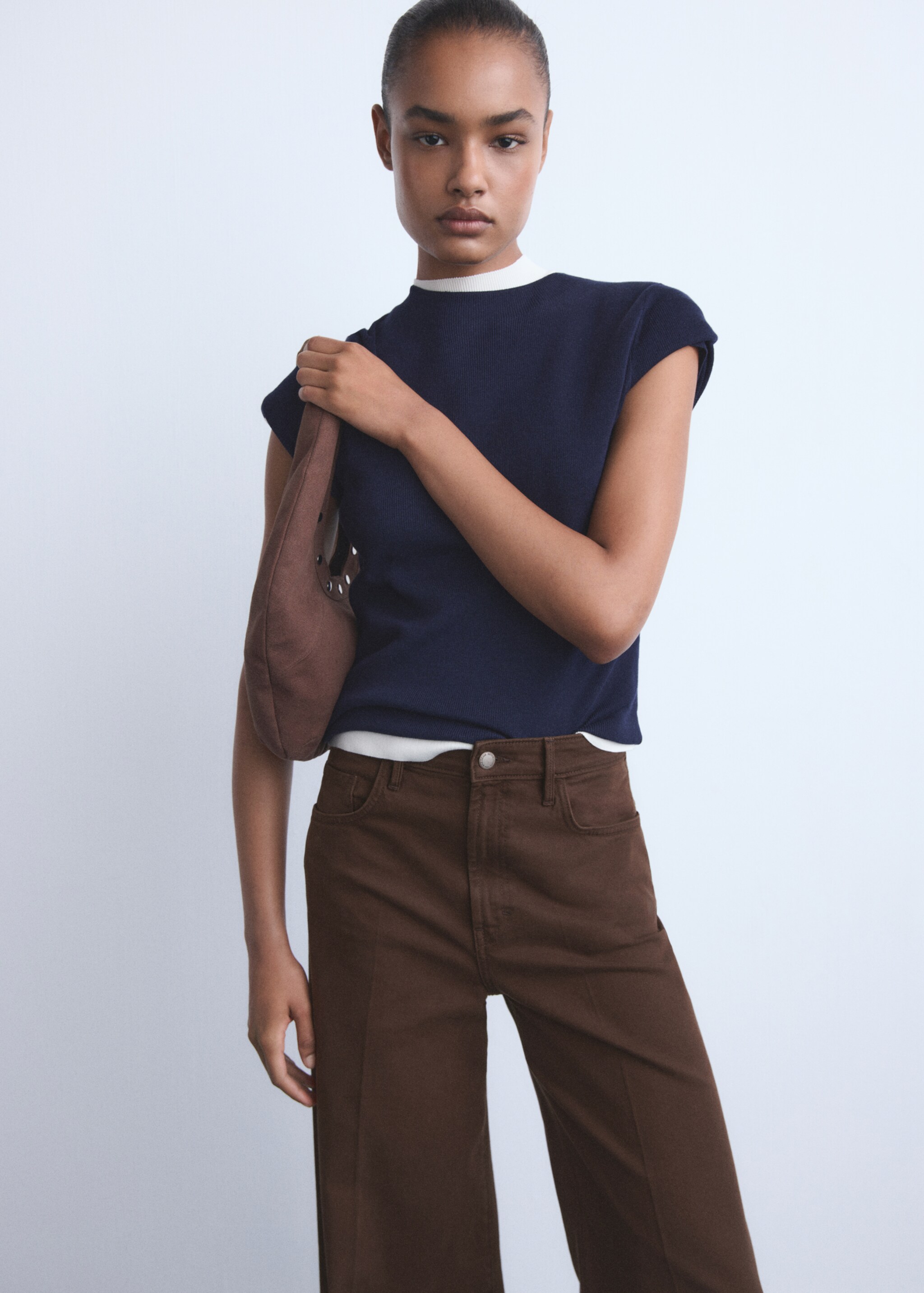 Jeans elise - Détail de l'article 1, Chocolat. Ref: 17024108-00.