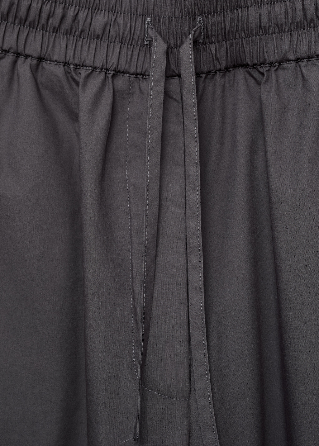 Cotton cropped pants with pockets