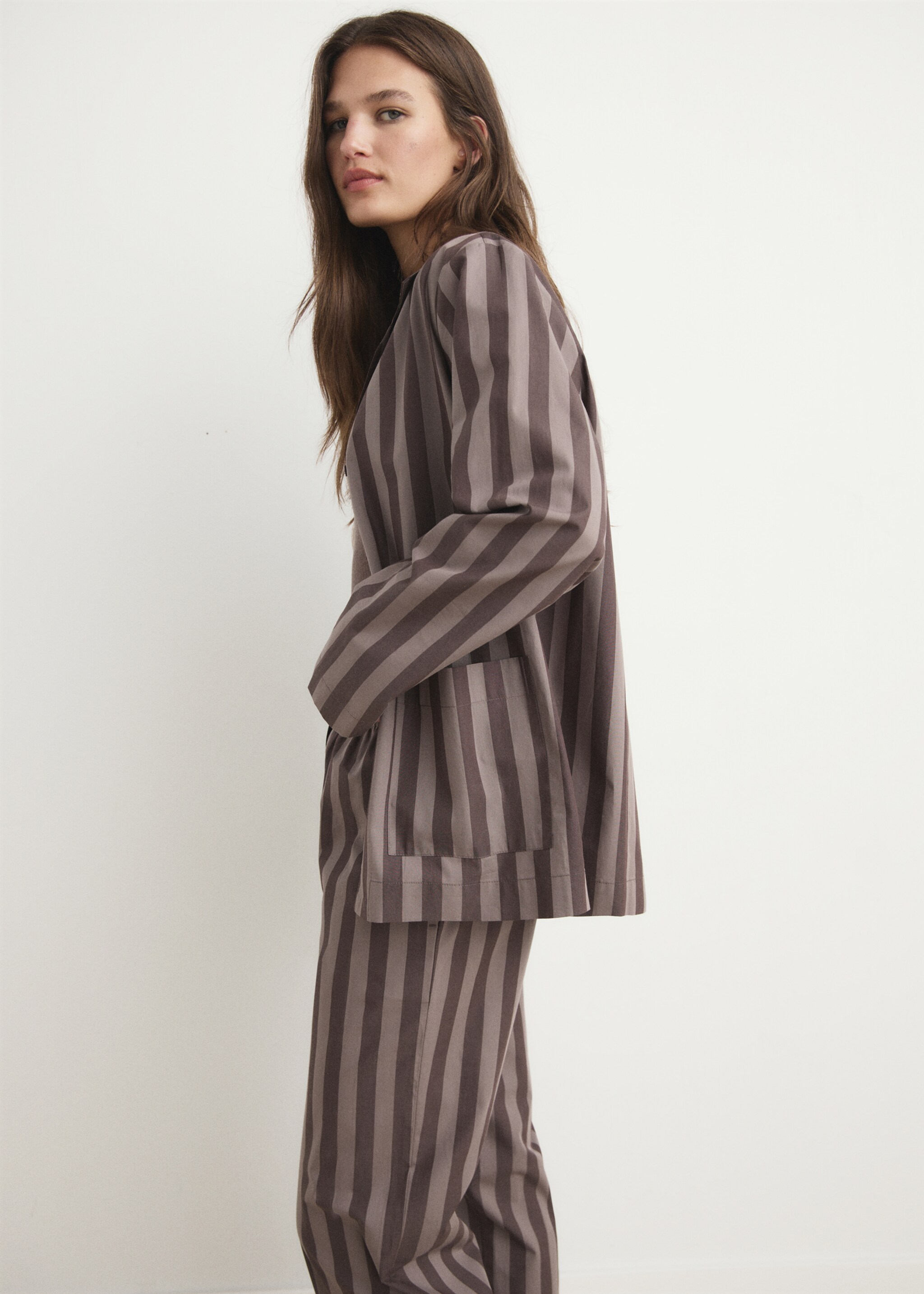 Woven striped pyjama top - Details of the article 1, Brown. Ref: 17024111-00.