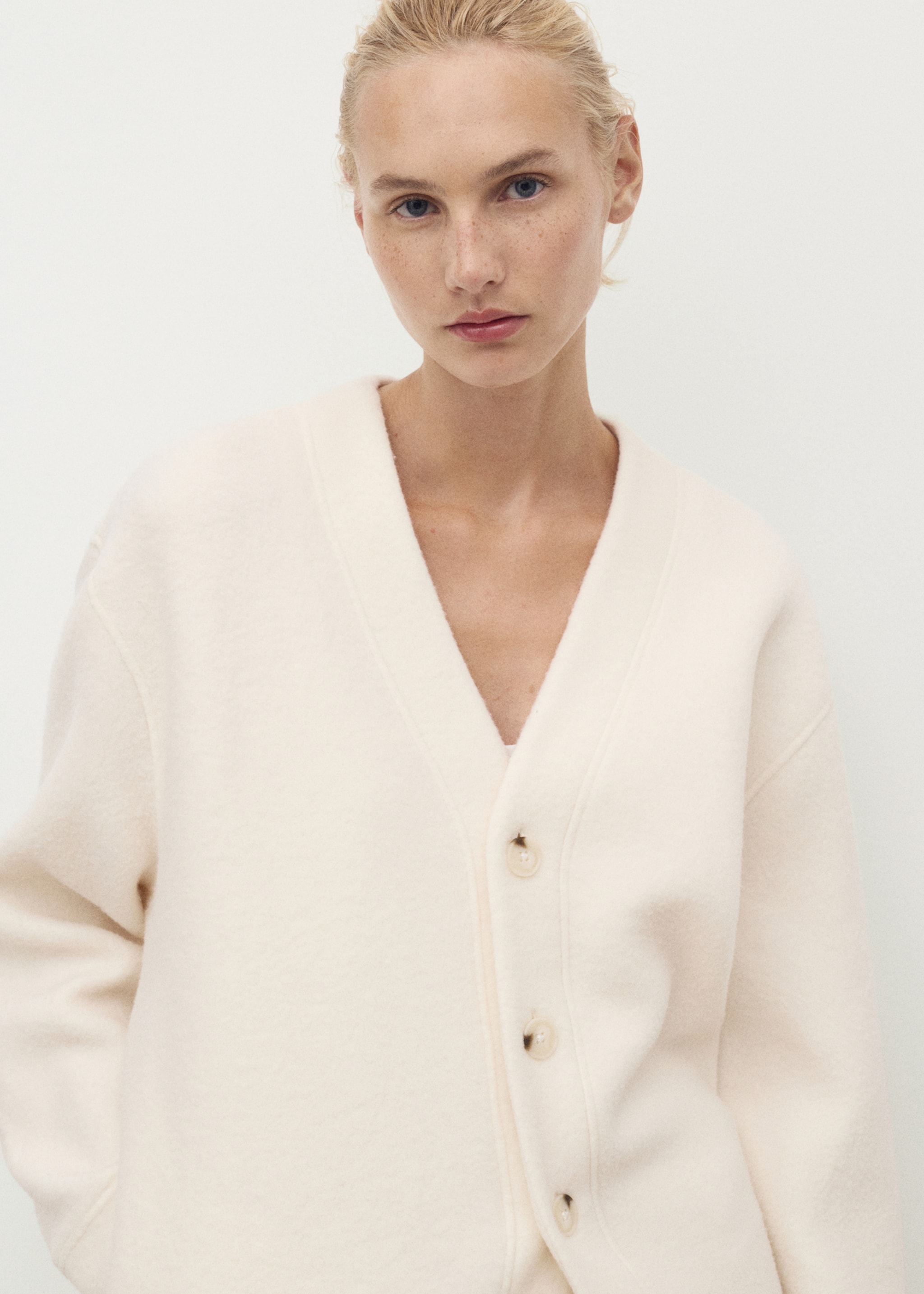 Cotton and wool cardigan with button fasteners - Medium plane