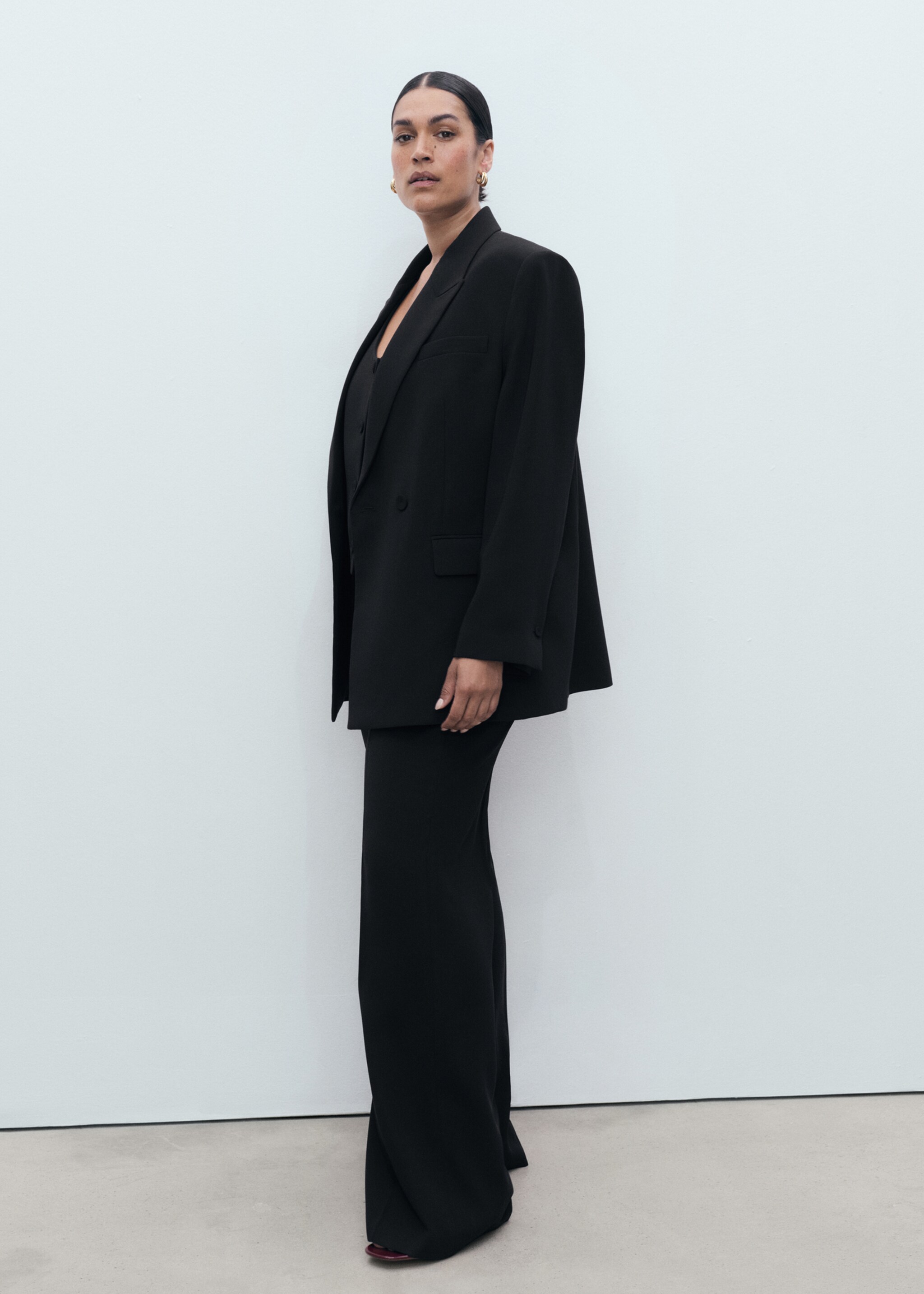 Straight mid-rise suit trousers - Details of the article 3