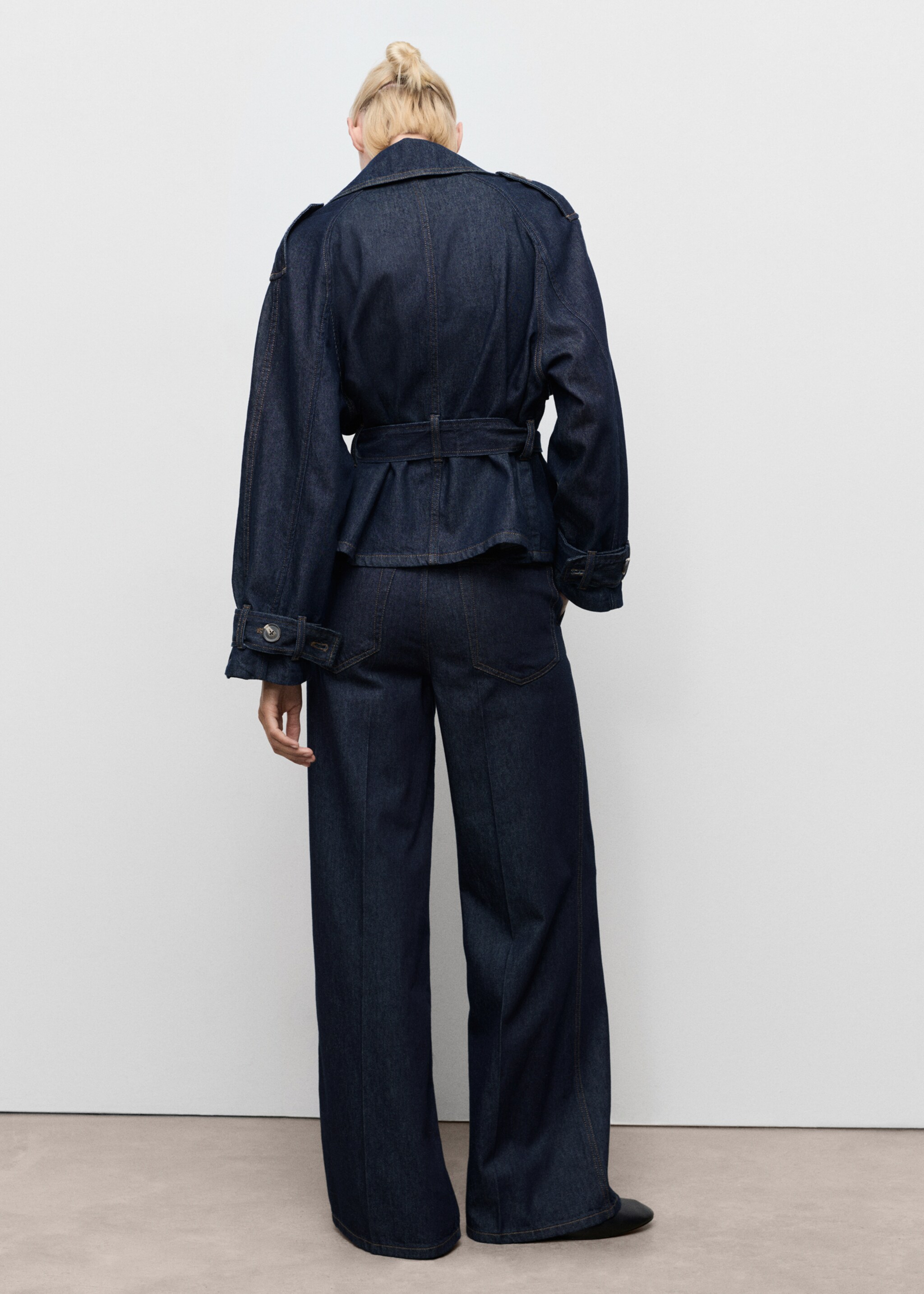 Wide leg denim trousers with belt loops - Reverse of the article, Open Blue. Ref: 17024124-00.