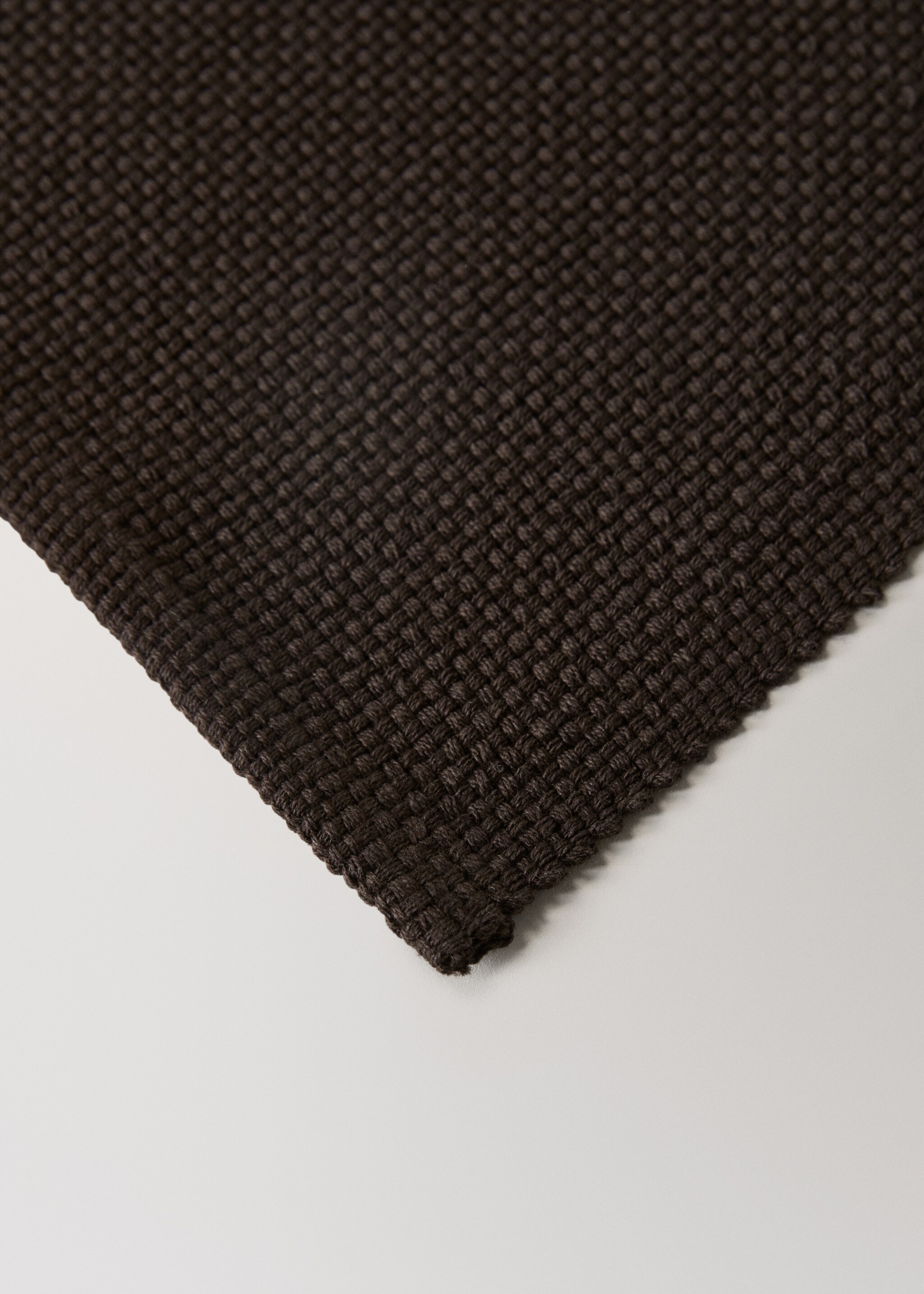 Cotton placemat made from piqué-textured cotton fabric - Details of the article 2, Brown. Ref: 17024126-00.