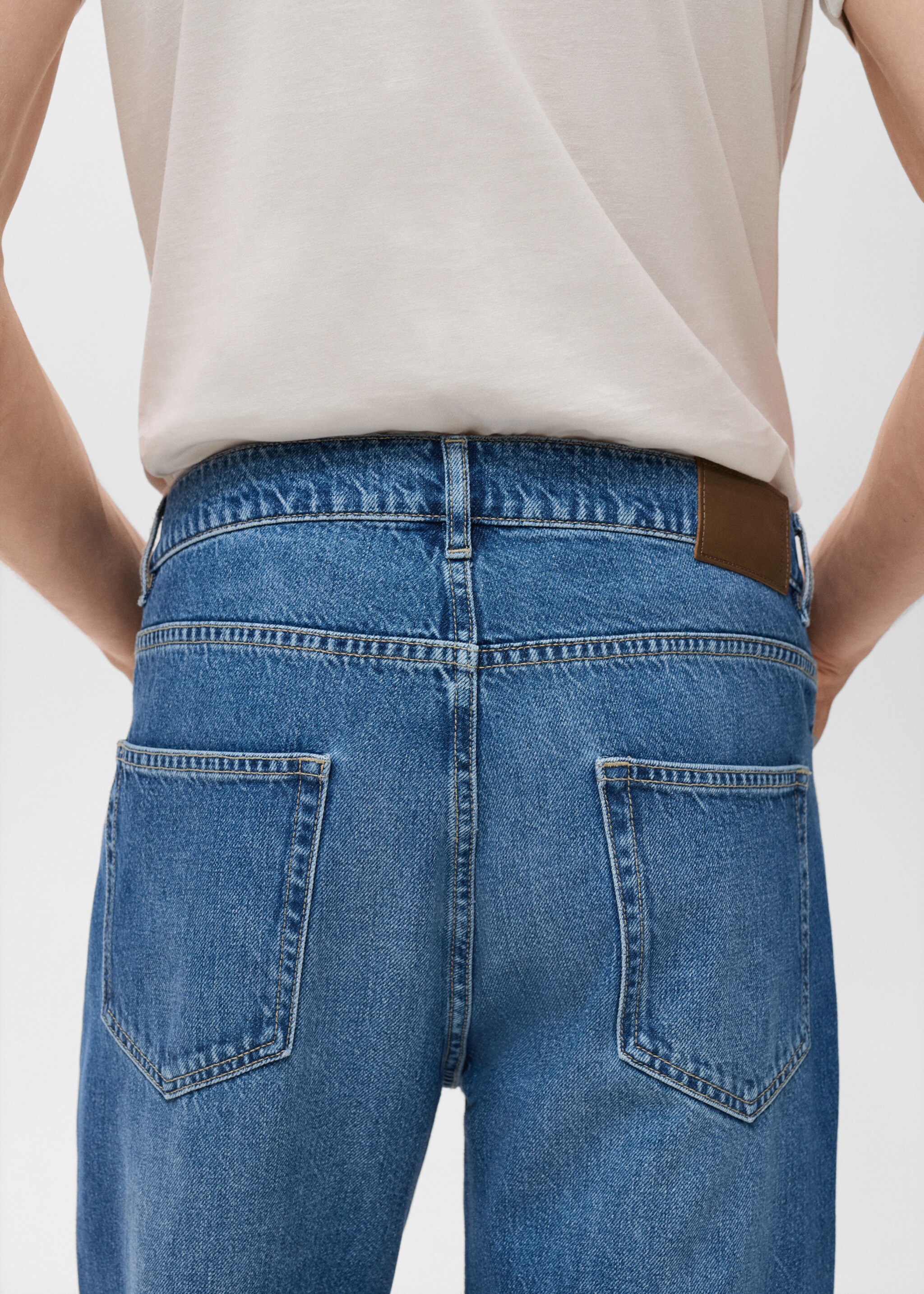 Lori tapered-fit jeans - Details of the article 2, Dark Blue. Ref: 17024417-00.