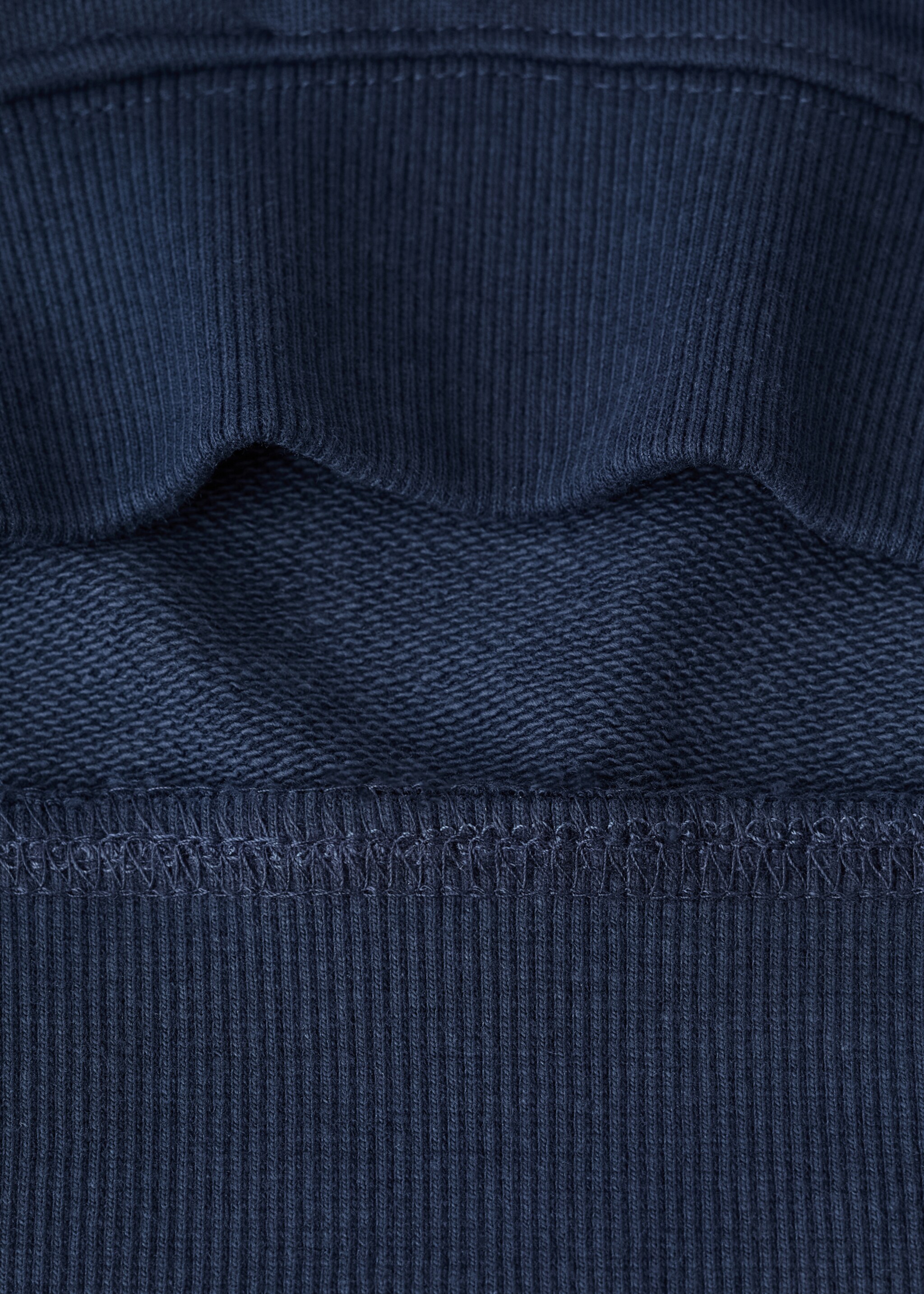 Sweat-shirt coton imprimé - Détail de l'article 0, Bleu marine. Ref: 17024420-00.