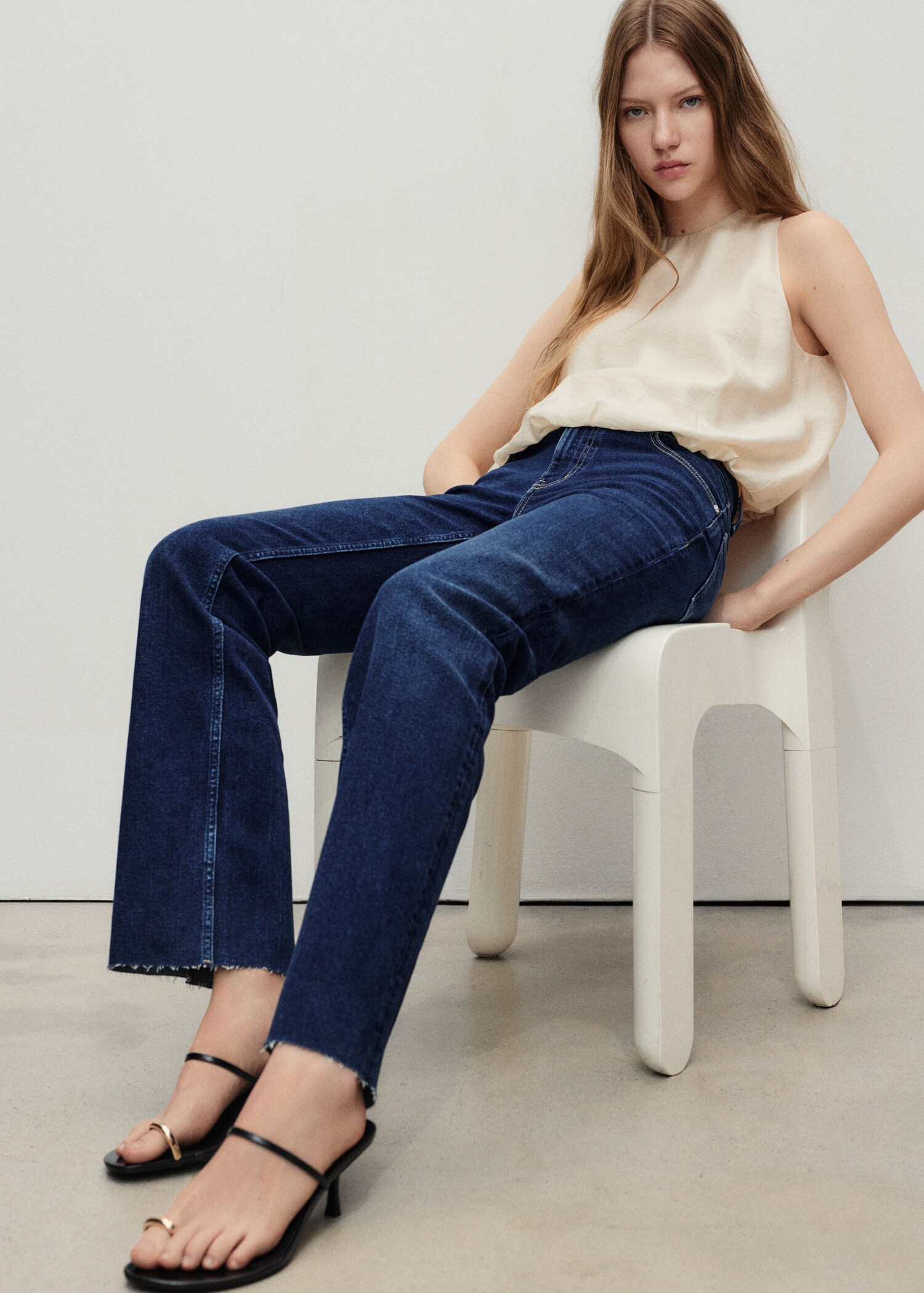 Sienna flared cropped jeans - Details of the article 2