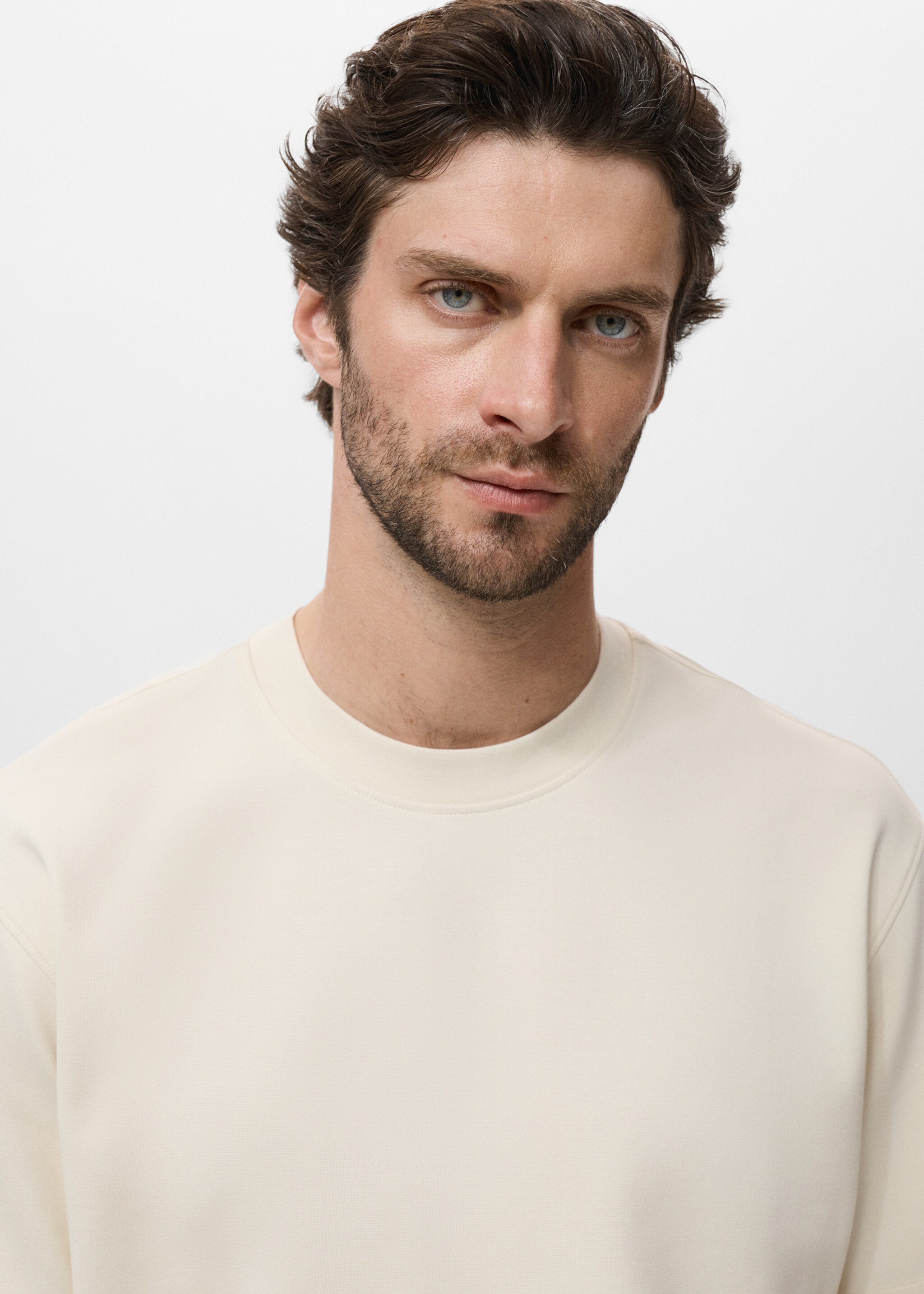 sweatshirt fabric t-shirt relaxed fit - Details of the article 1, Sand. Ref: 17024436-00.