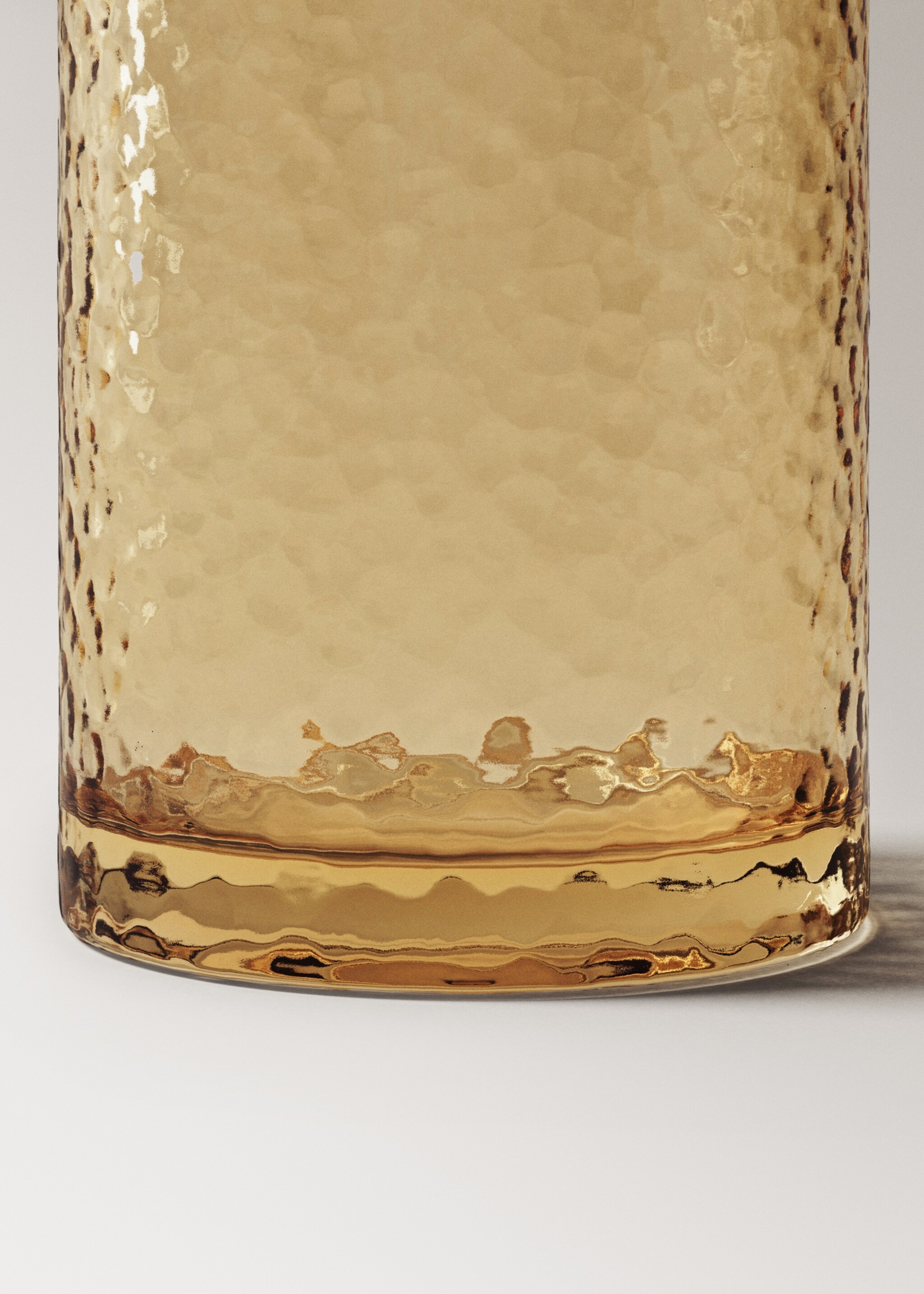 Hammered glass jug - Details of the article 2, Vanilla. Ref: 17024441-00.