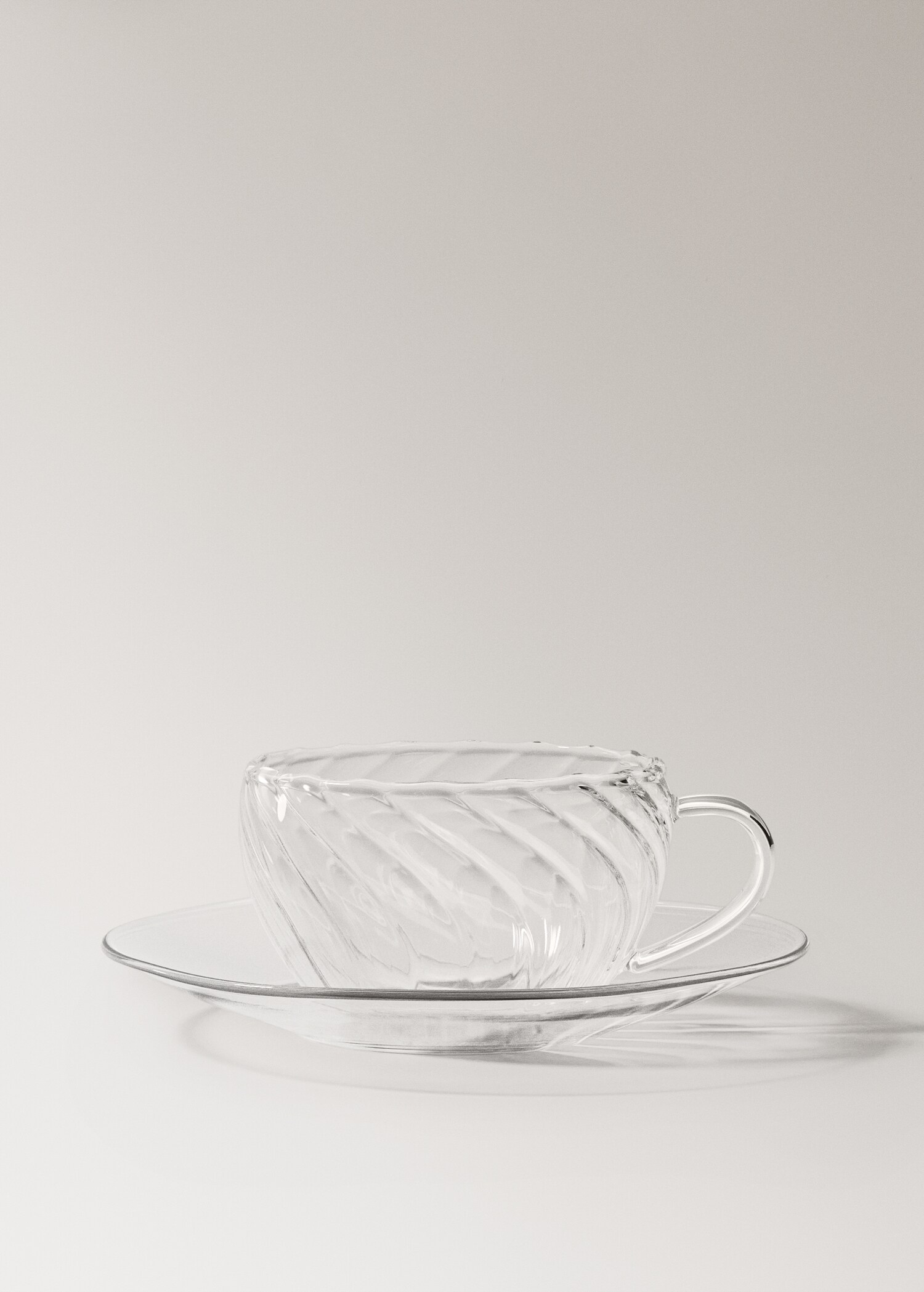 Cappuccino cup with borosilicate saucer, embossed - Artikel utan modell