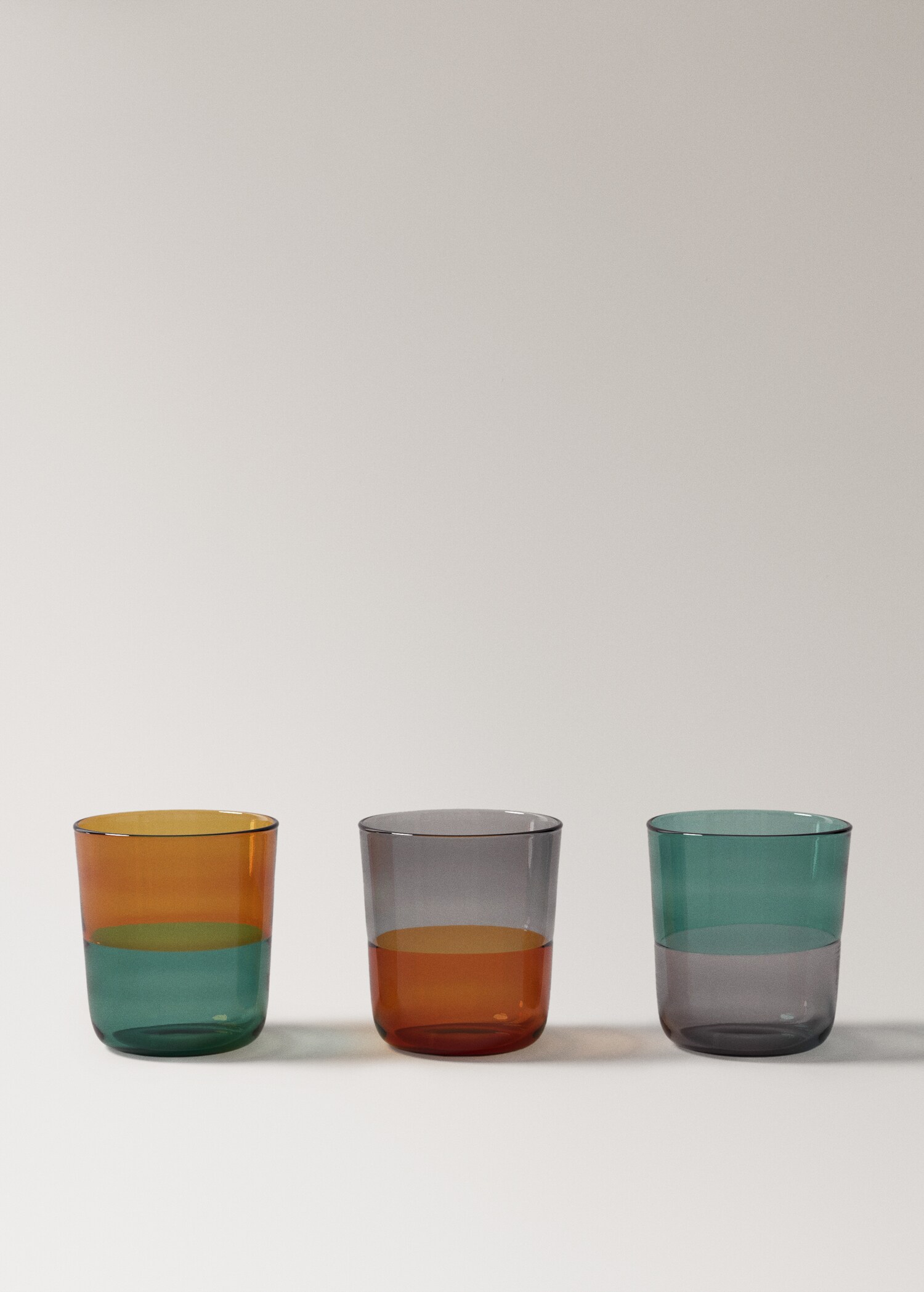 Two-tone borosilicate glass - Details of the article 4