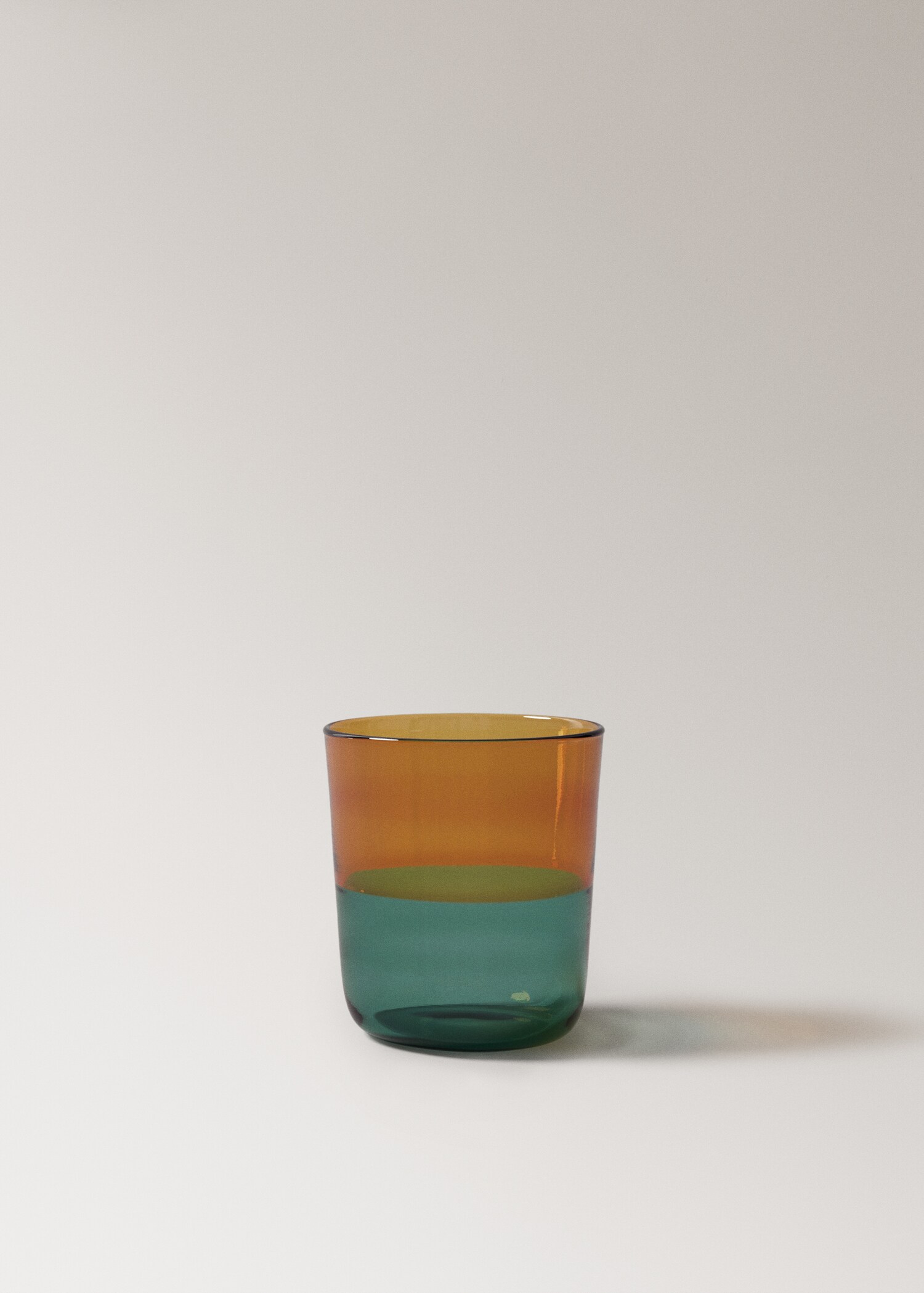 Two-tone borosilicate glass - Article without model