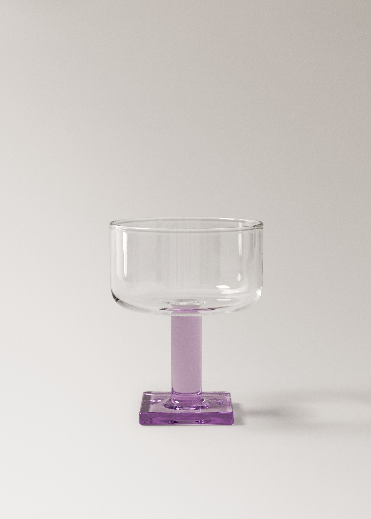 Borosilicate glass cup with coloured base - Article without model