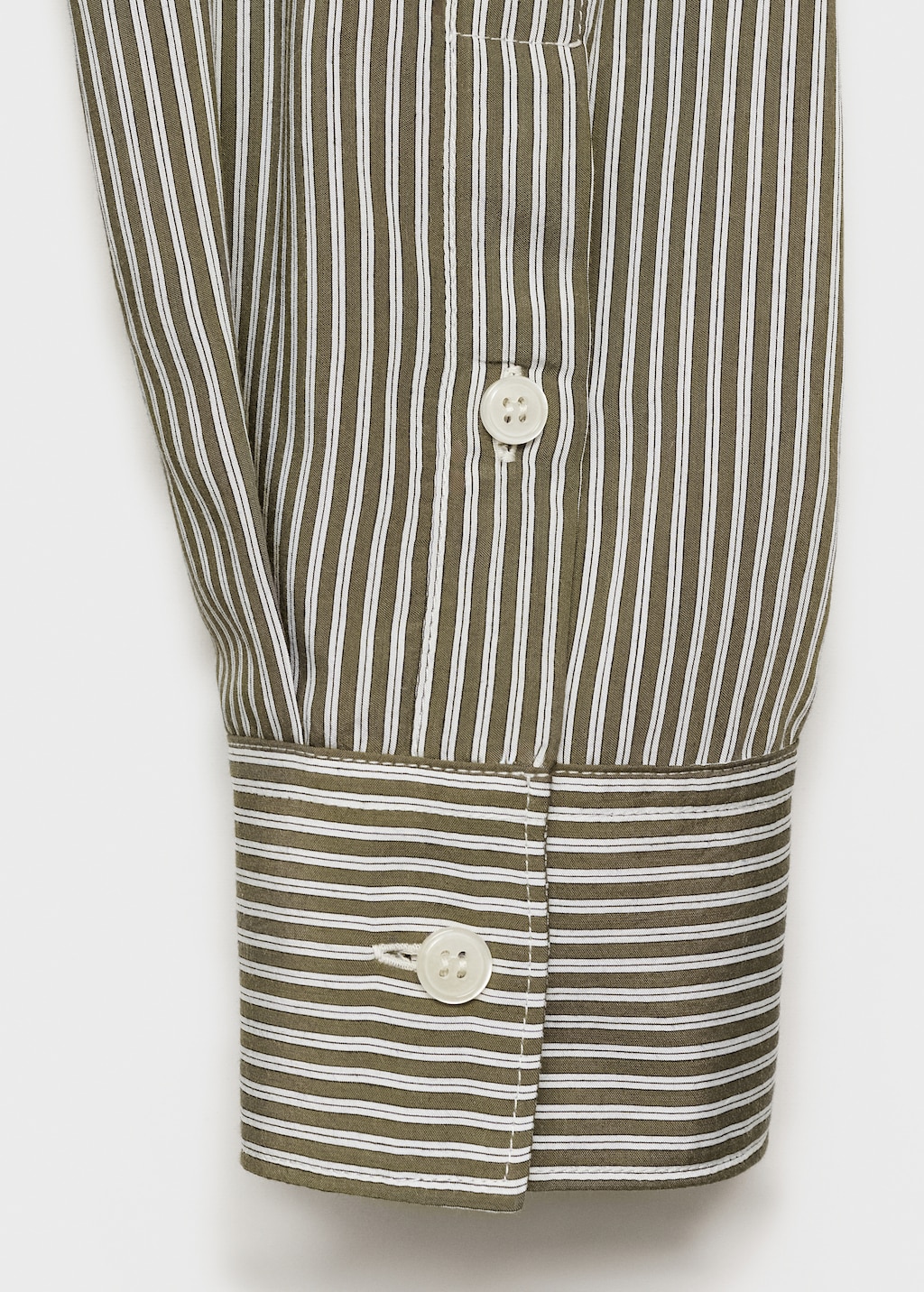 Regular fit striped print shirt