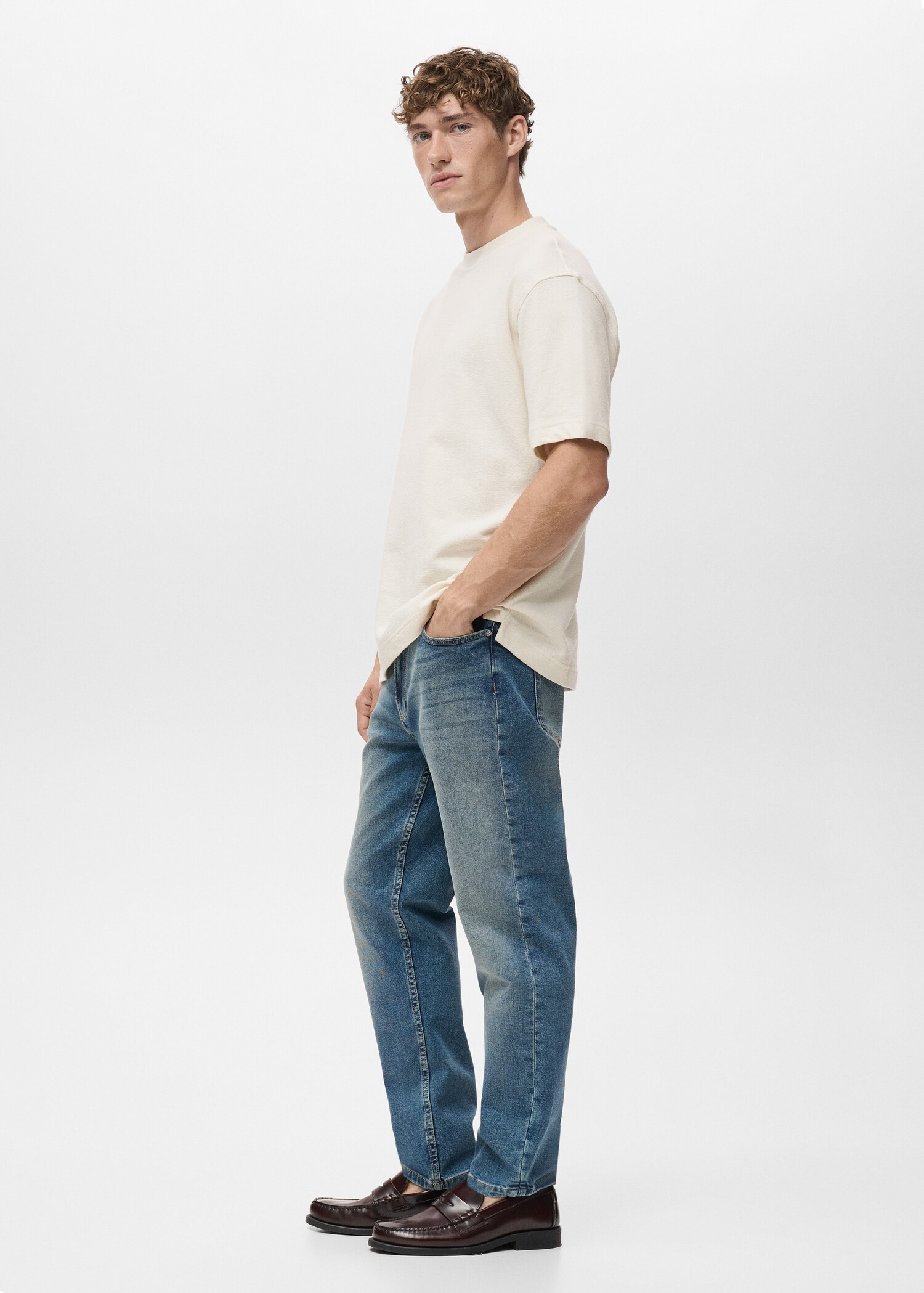 100% cotton relaxed-fit structured t-shirt - Details of the article 2