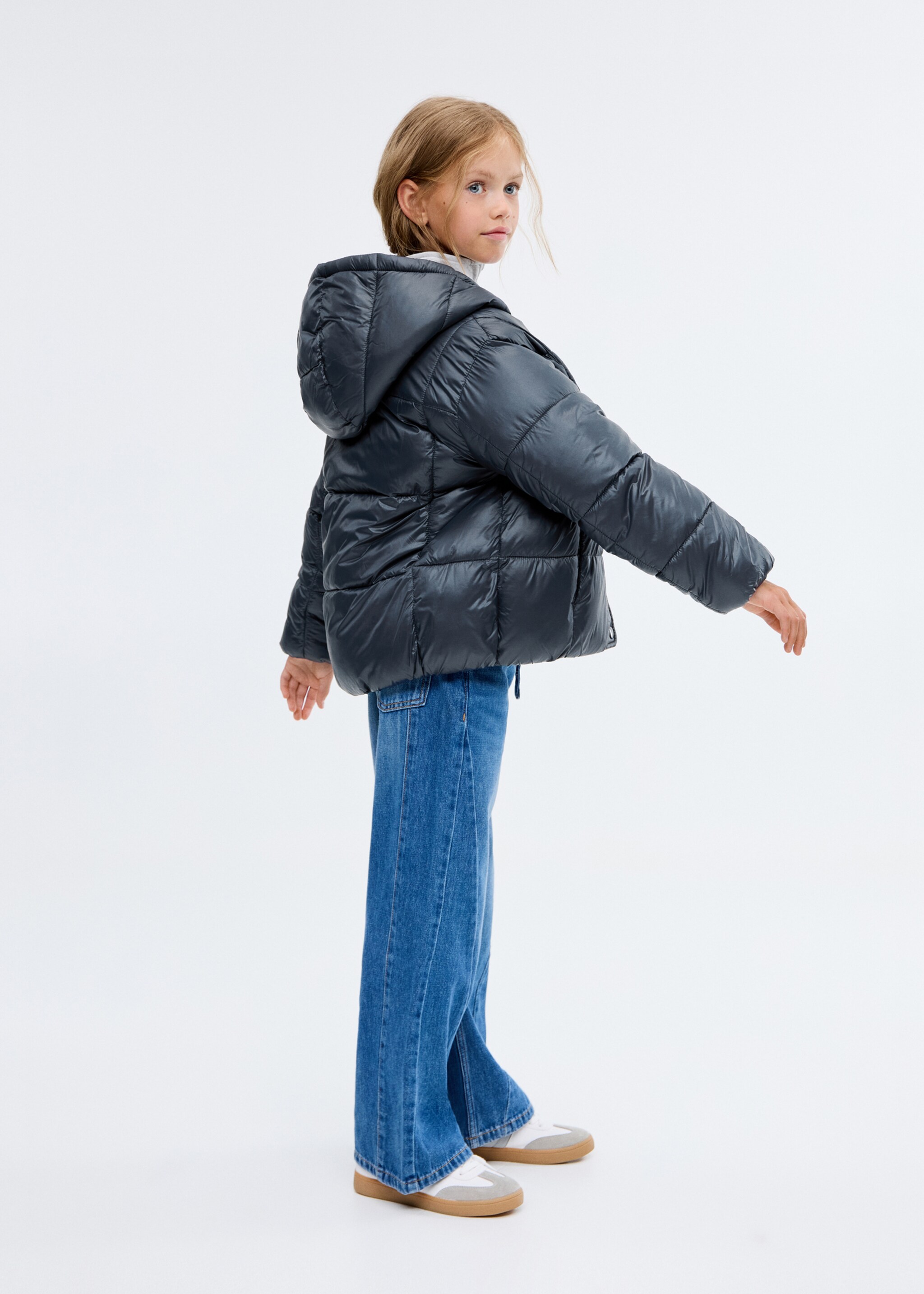 Two-tone hooded anorak - Medium plane, Dark Navy. Ref: 17024776-00.