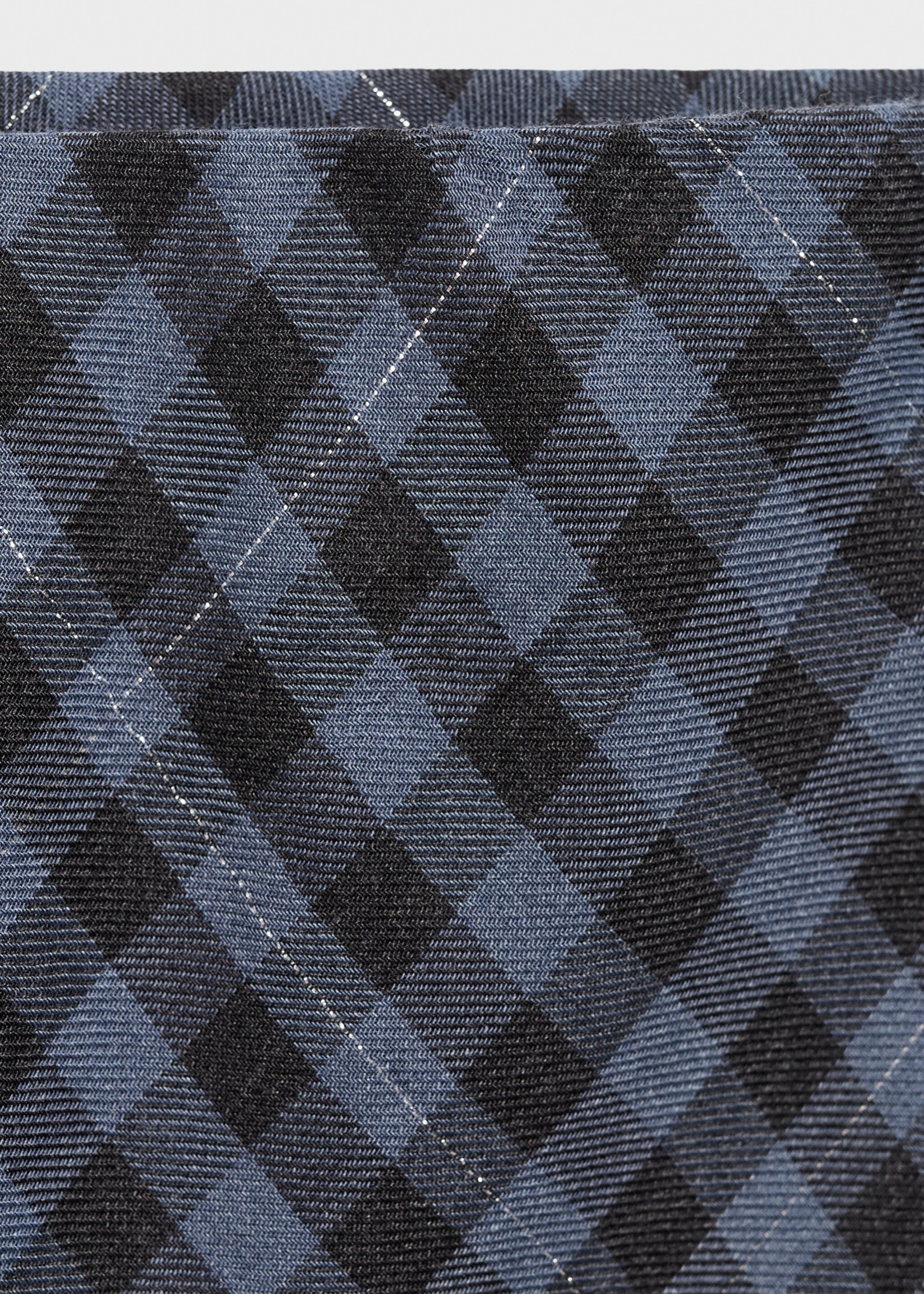 Checked long skirt - Details of the article 0, Grey. Ref: 17024779-00.