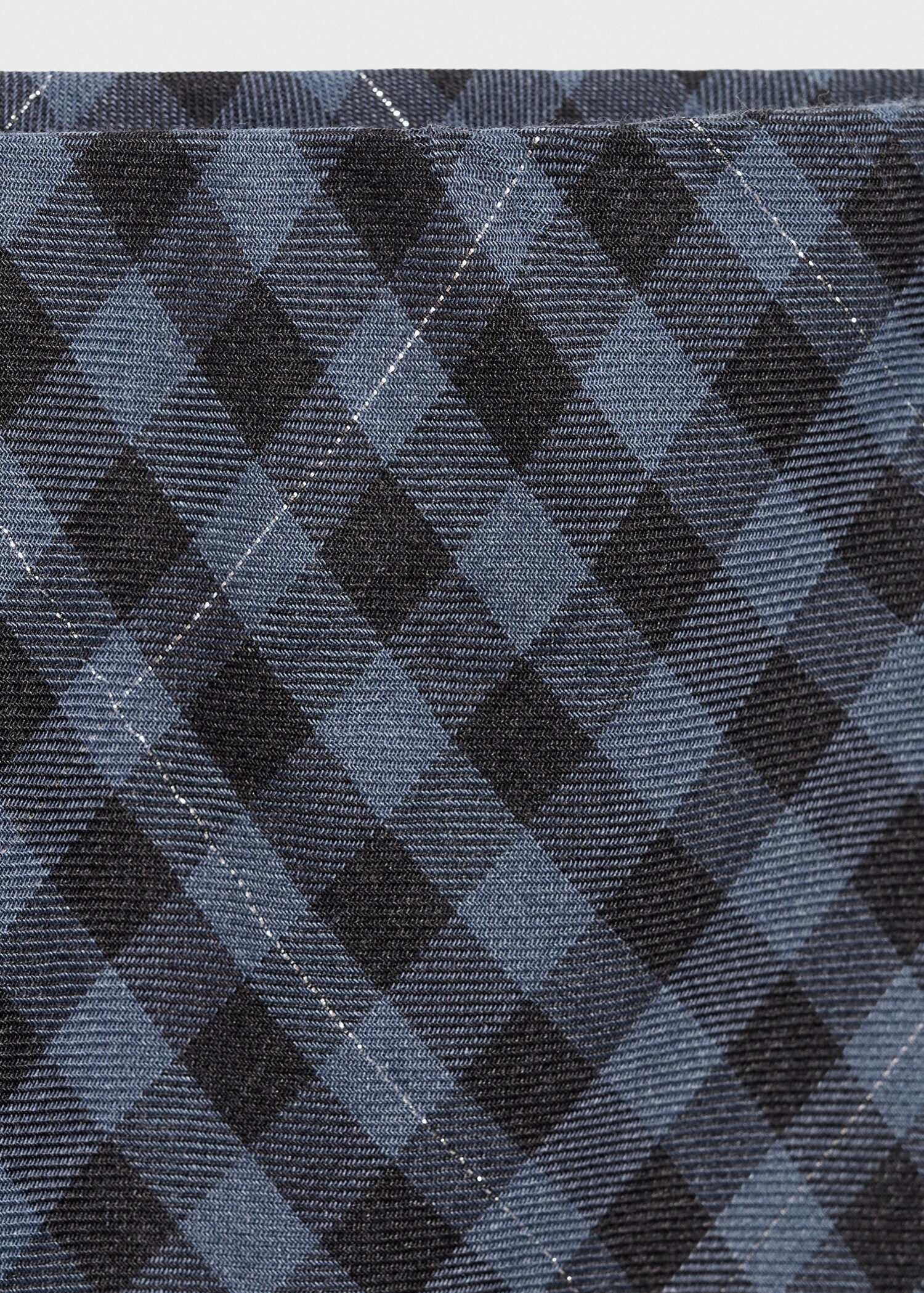 Checked long skirt - Details of the article 0