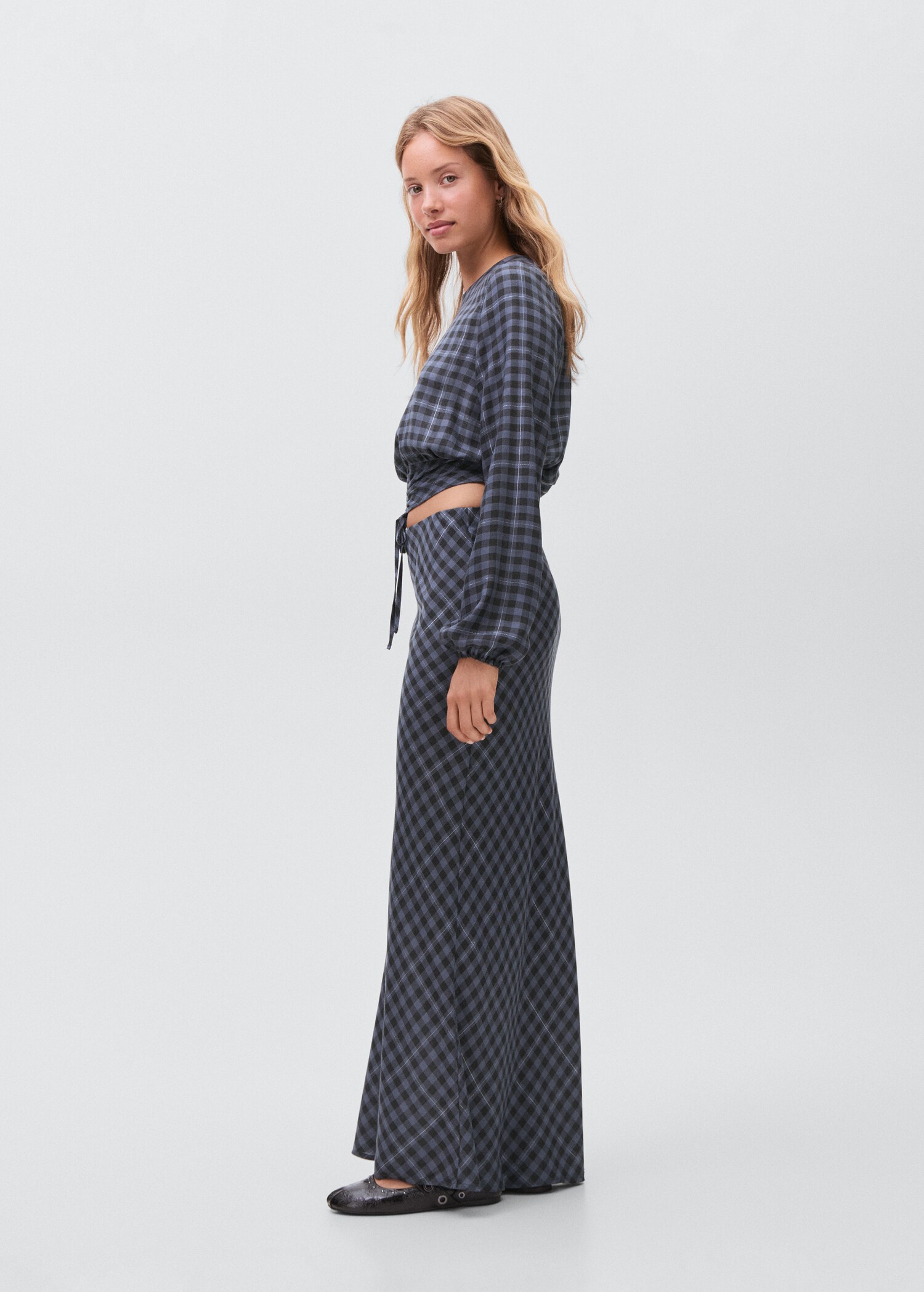 Checked long skirt - Details of the article 2