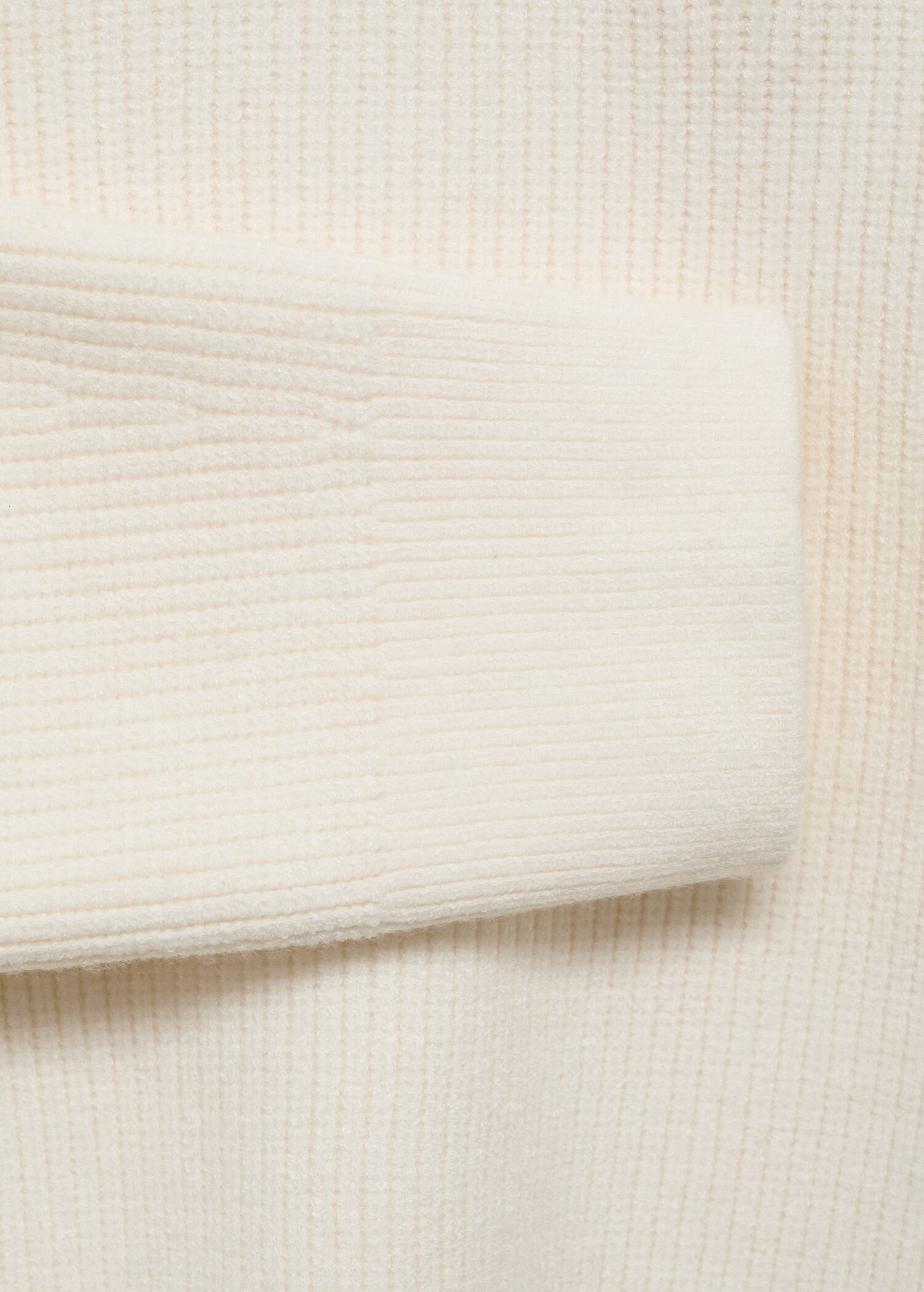 Contrast collar zipper sweater - Details of the article 0