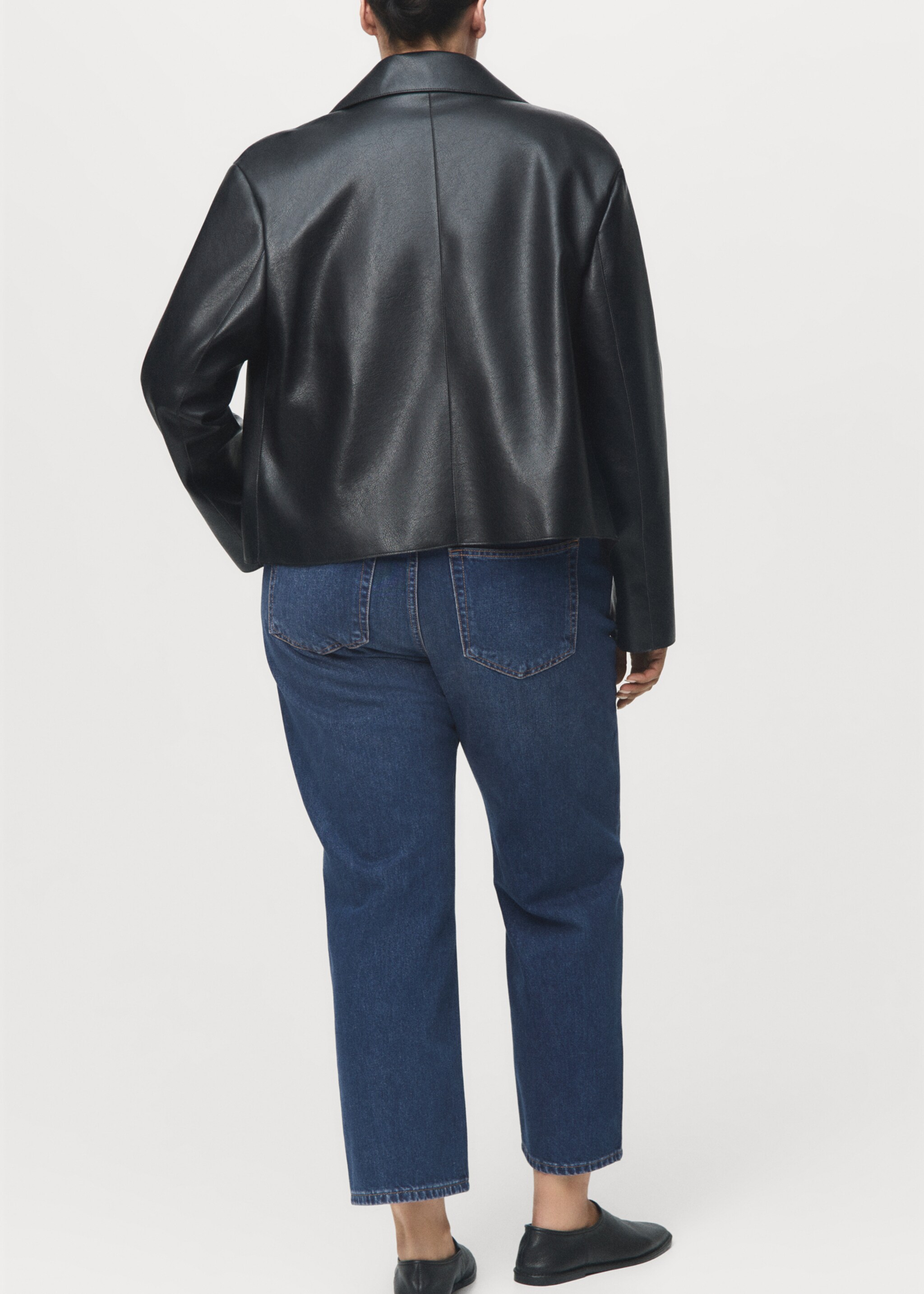 Mid-rise straight jeans - Details of the article 4, Dark Blue. Ref: 17024789-00.