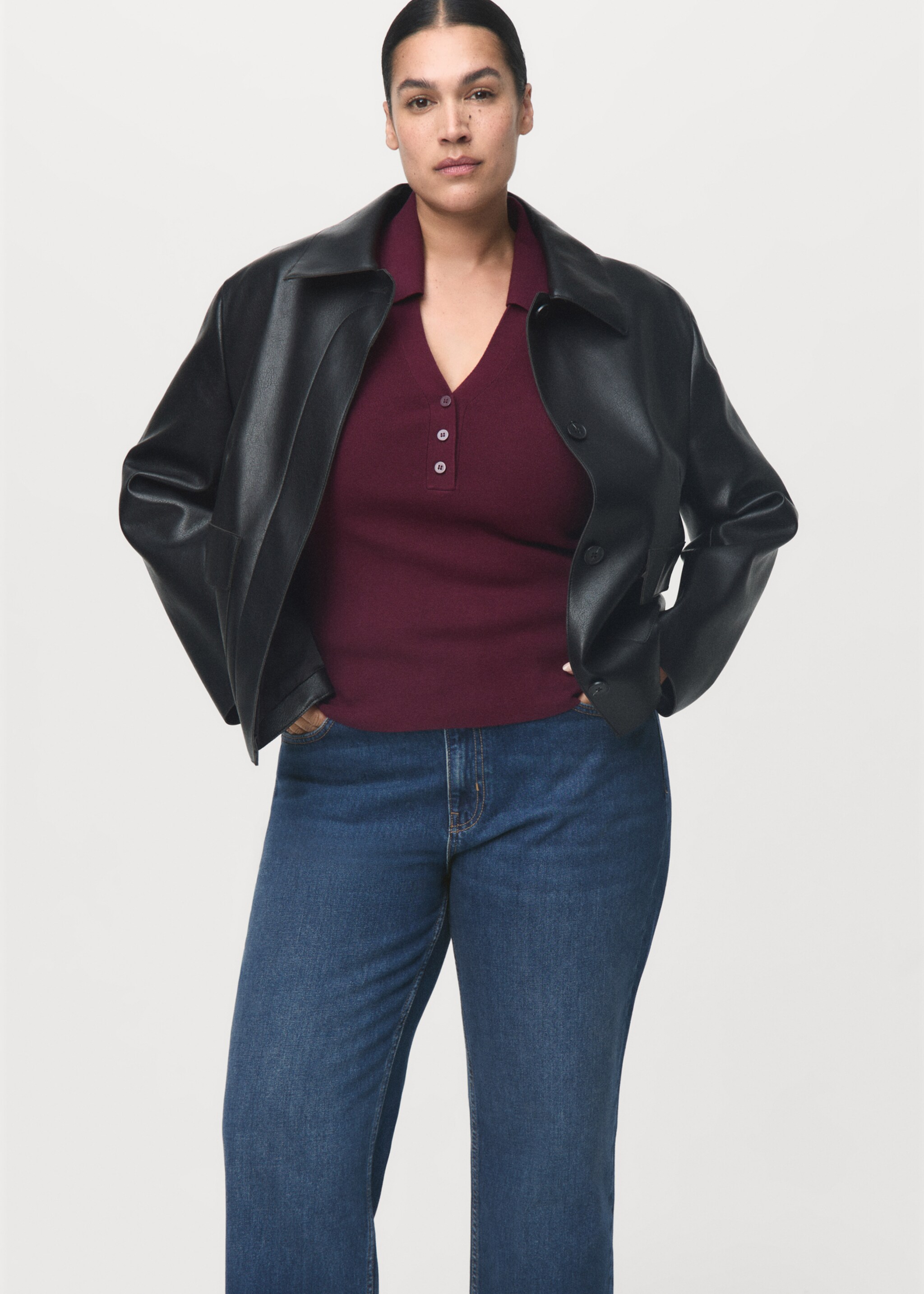 Mid-rise straight jeans - Details of the article 5, Dark Blue. Ref: 17024789-00.