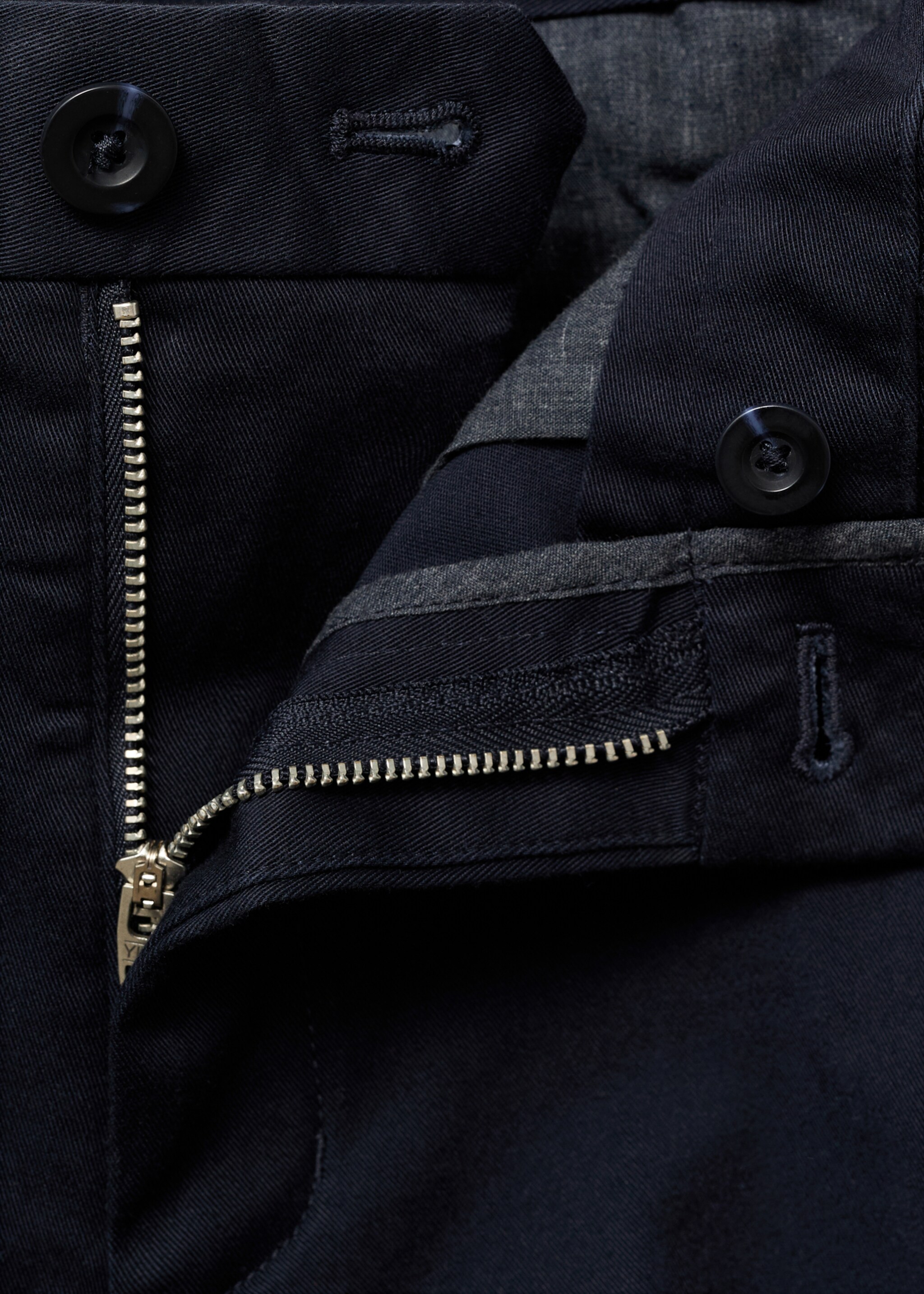 Slim fit serge chino trousers - Details of the article 8, Navy. Ref: 17025141-00.