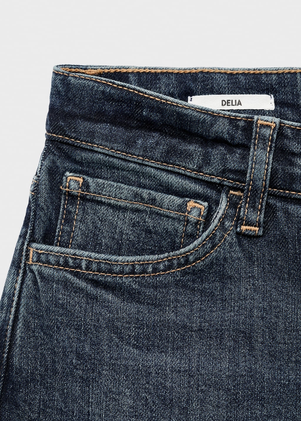 Mid-rise slim-fit jeans