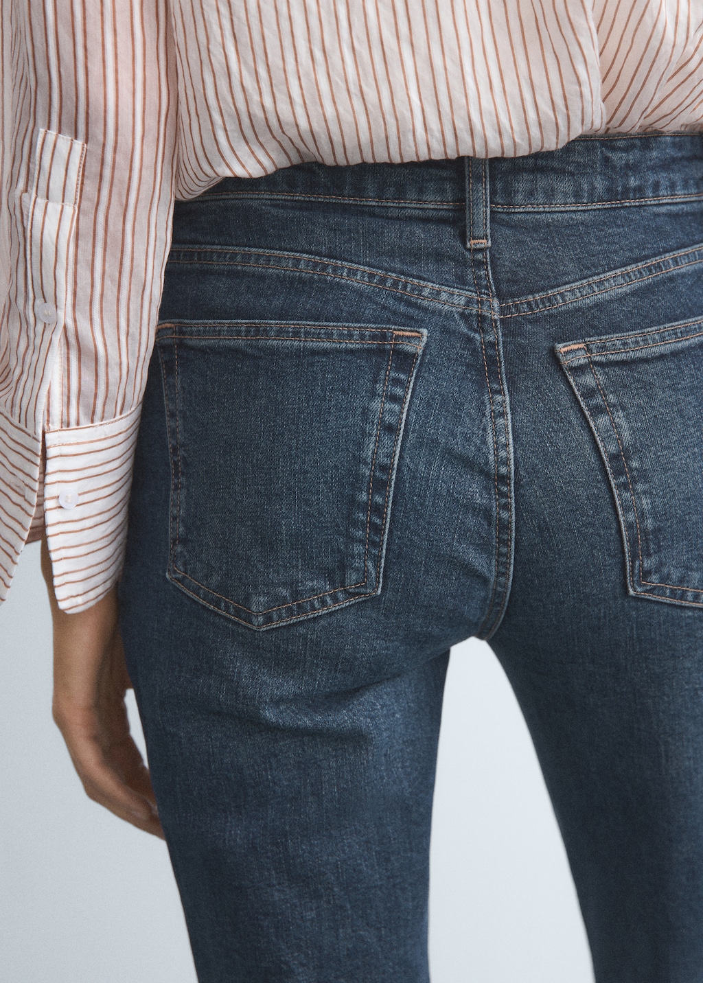 Mid-rise slim-fit jeans