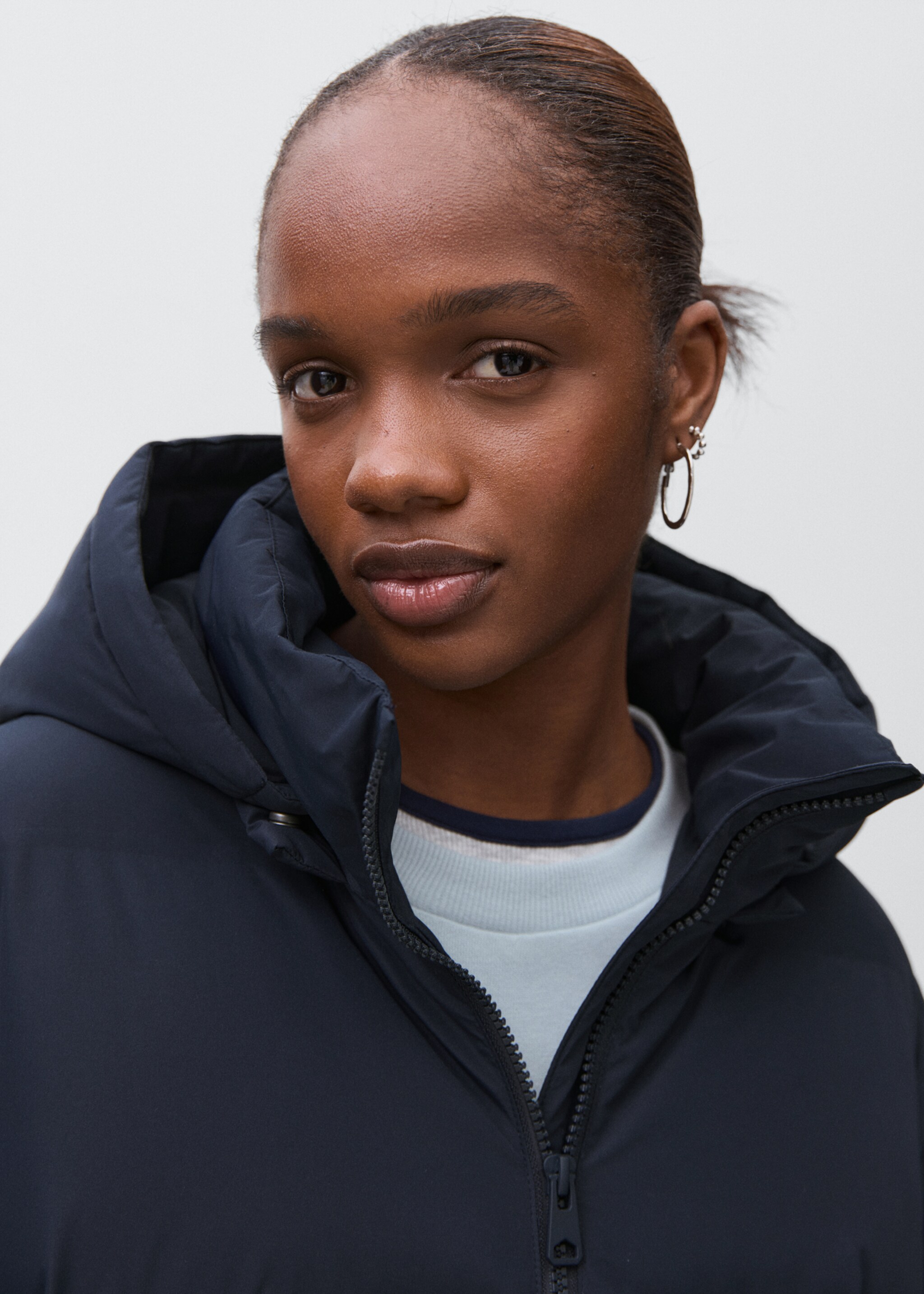 Quilted long coat - Details of the article 1, Navy. Ref: 17025787-00.
