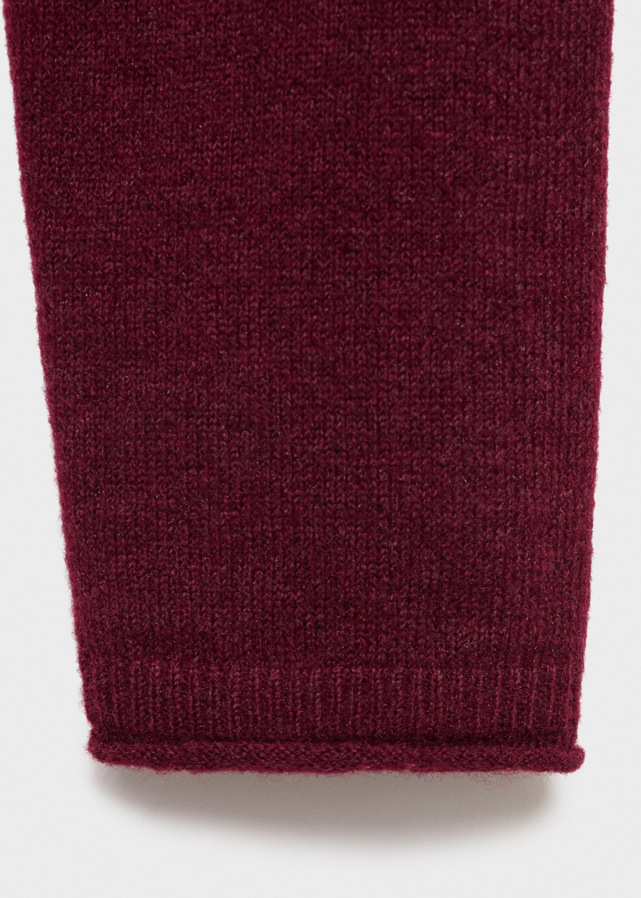 Knitted button cardigan - Details of the article 0, Burgundy. Ref: 17025793-00.