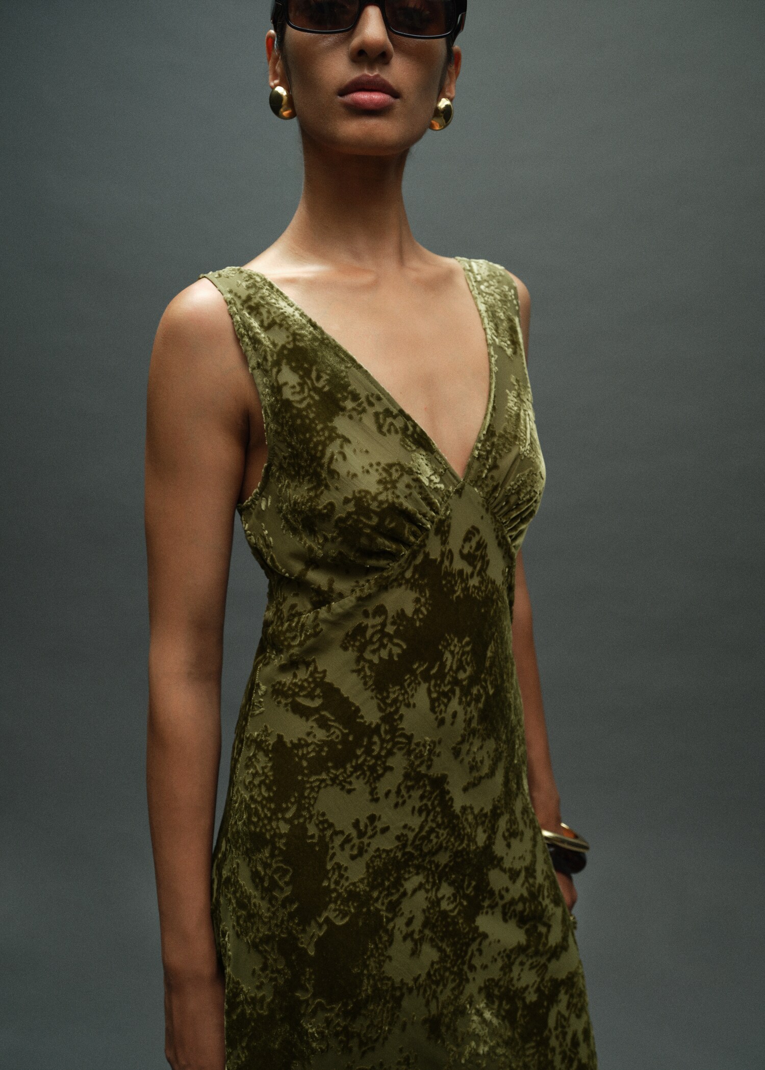V-neck jacquard dress - Medium plane