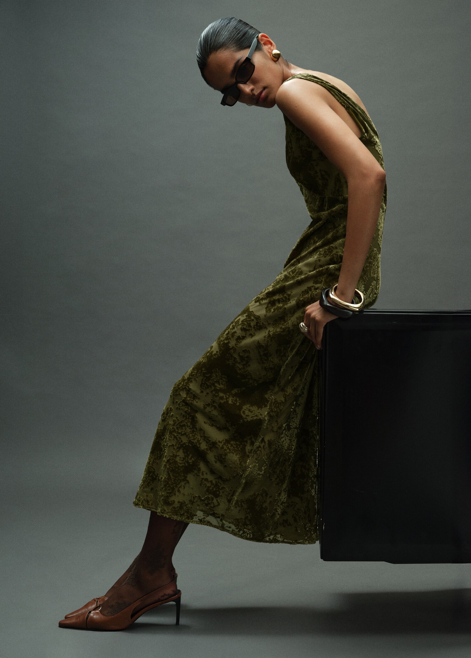 V-neck jacquard dress - Details of the article 2
