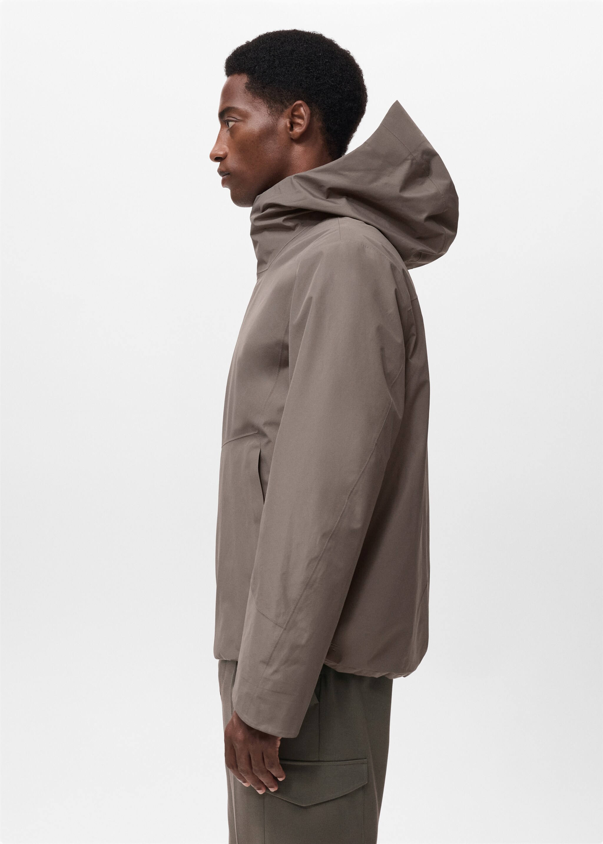 Water-repellent Thermolite® hooded jacket - Details of the article 2, Medium Brown. Ref: 17025969-00.