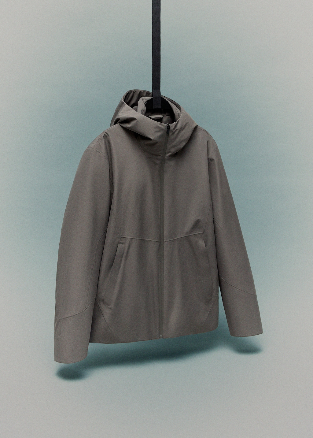 Water-repellent Thermolite® hooded jacket