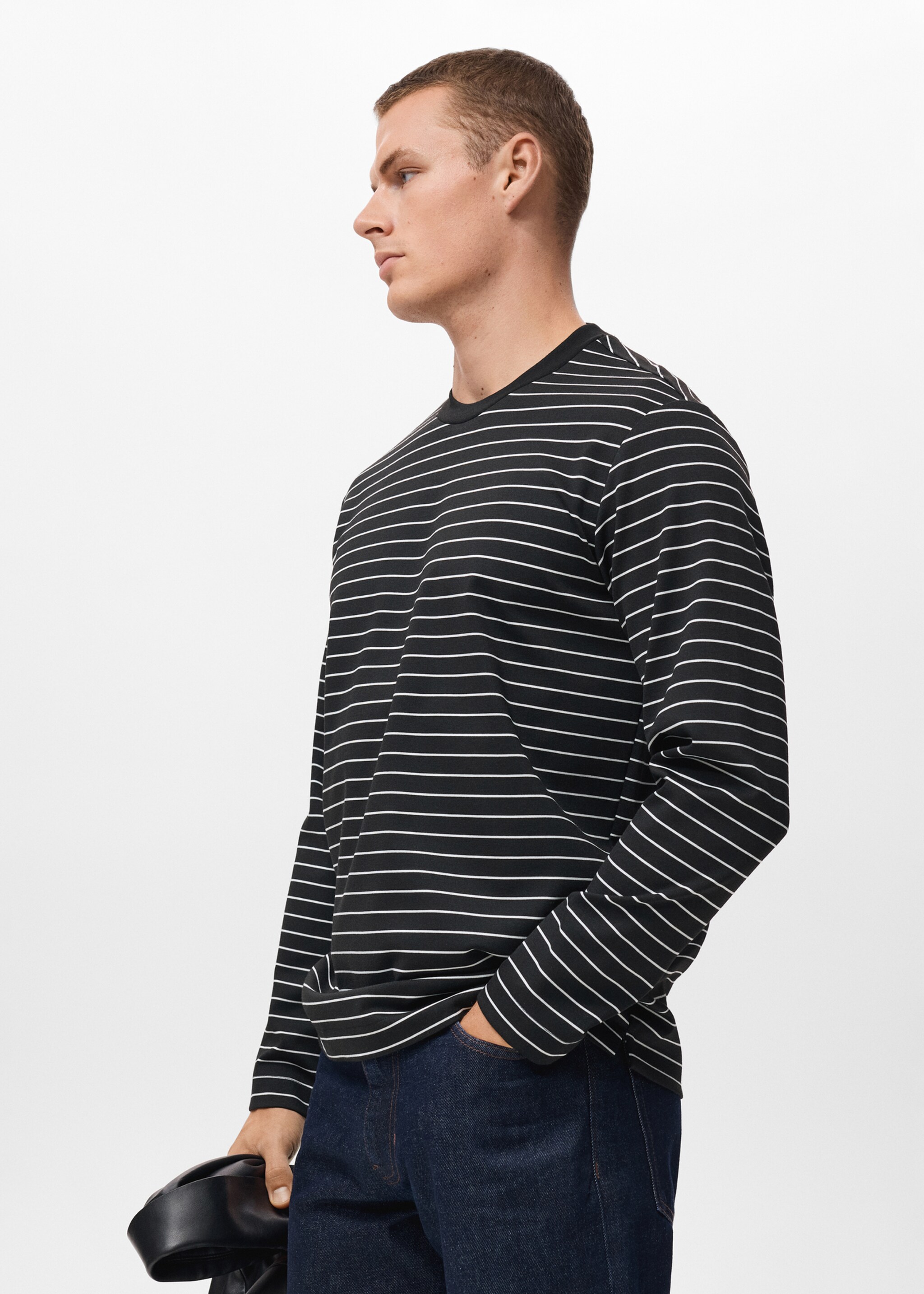 Striped long sleeves t-shirt - Details of the article 2, Black. Ref: 17025978-00.