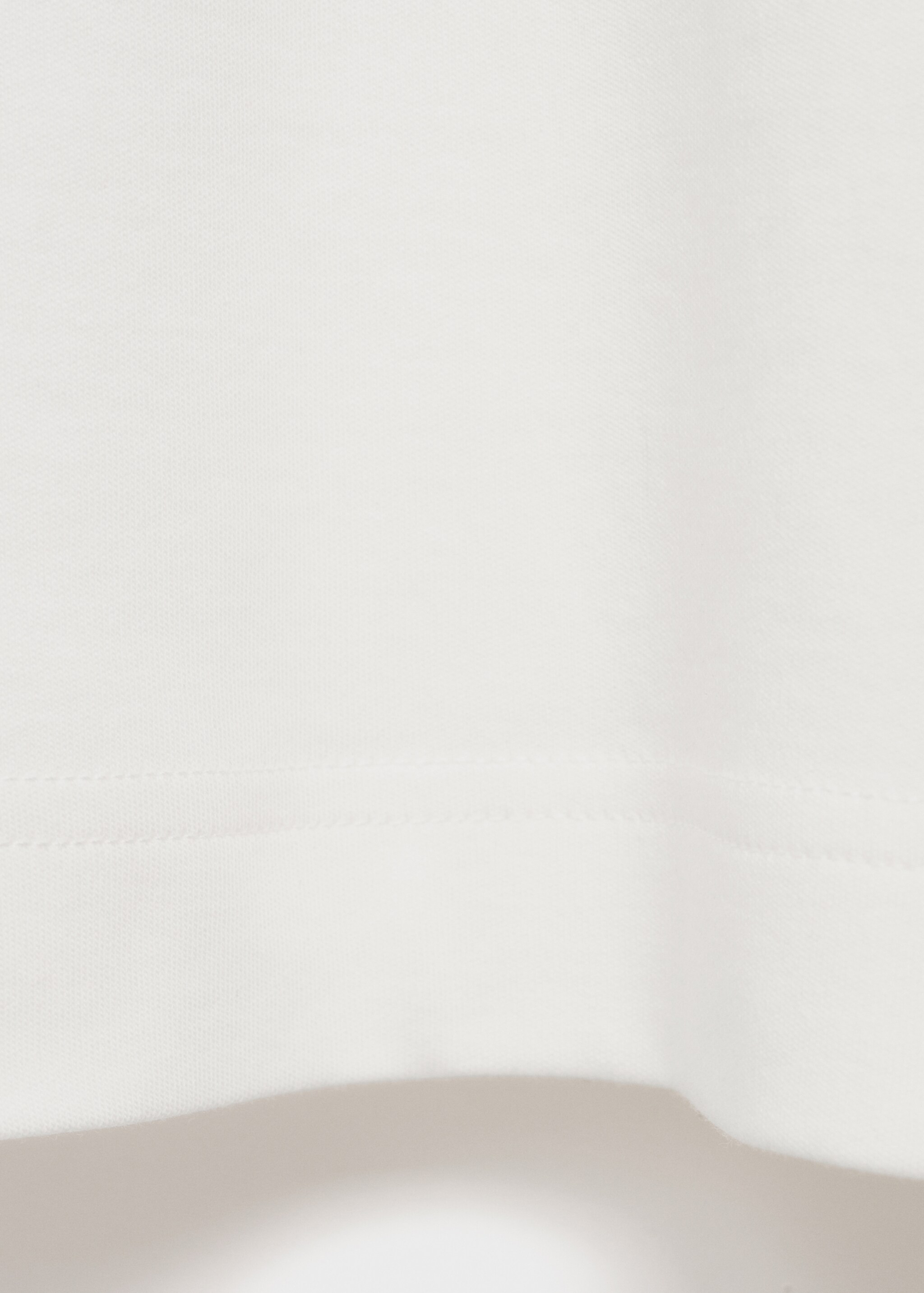 Long sleeve regular fit T-shirt - Details of the article 0, White. Ref: 17025979-00.