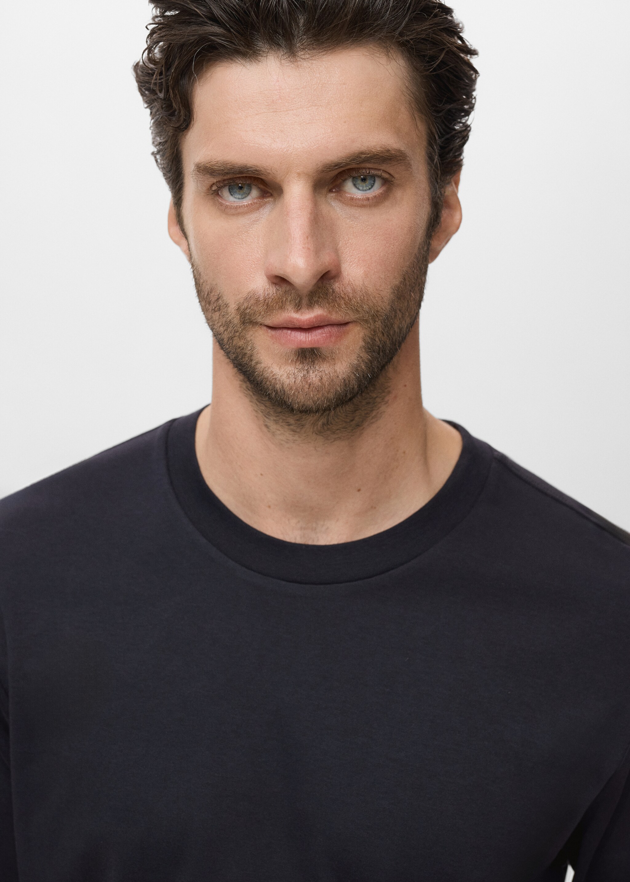 Long sleeve regular fit T-shirt - Details of the article 1, Navy. Ref: 17025979-00.