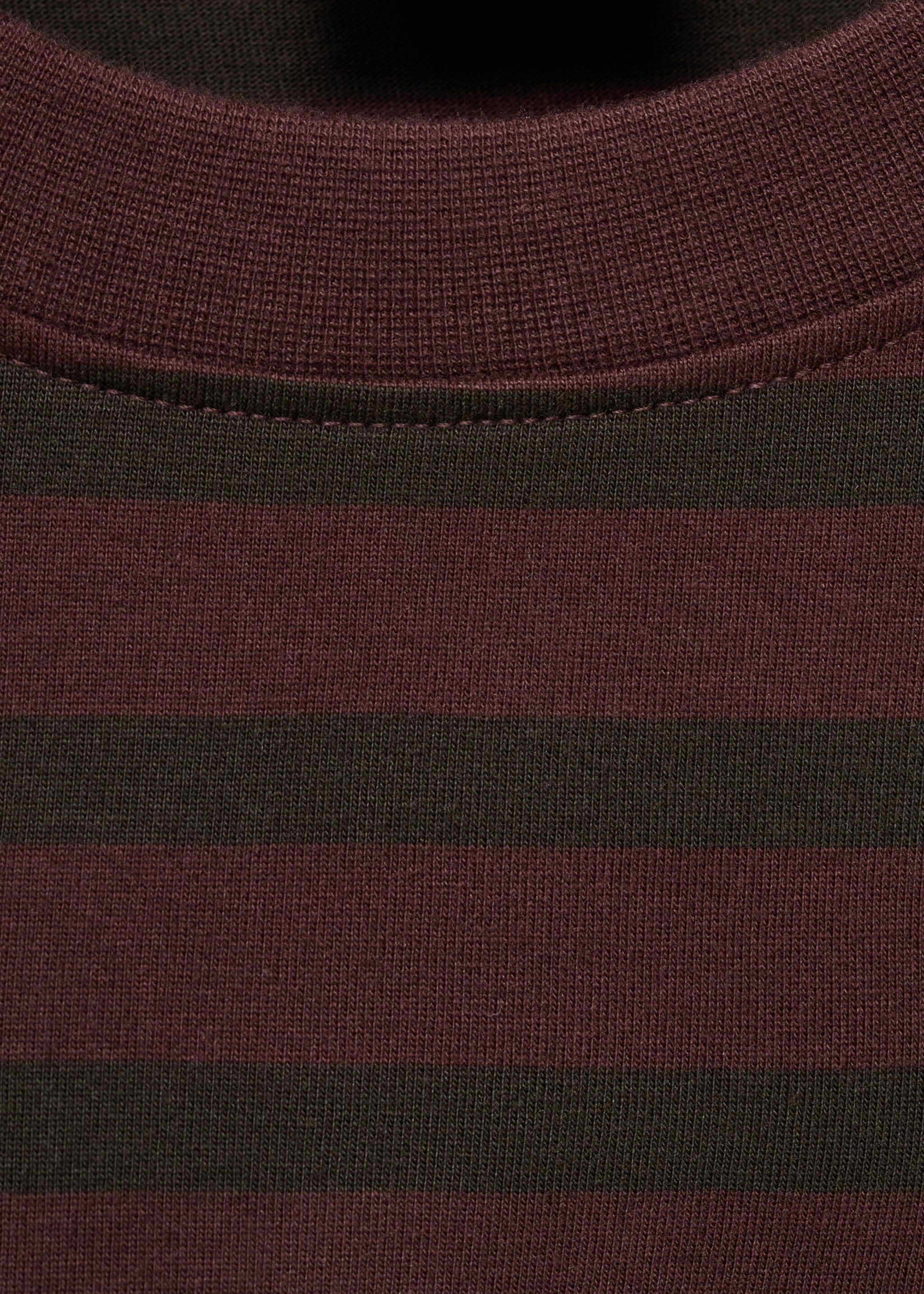 Gestreepte T-shirt 100% katoen relaxed fit - Detail van het artikel 8, Wijnrood. Ref: 17025980-00.