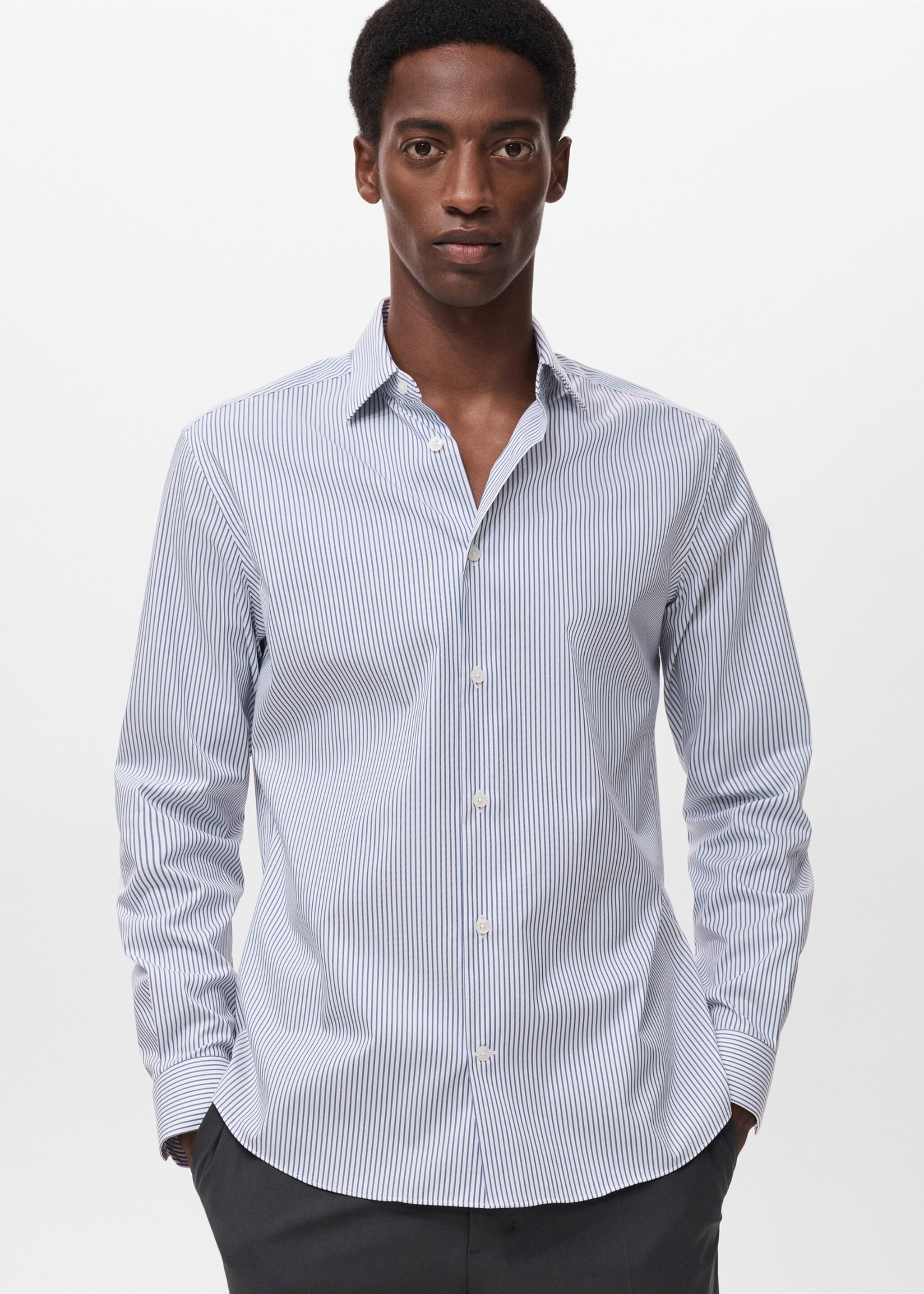 Regular-fit striped cotton shirt - Medium plane, Navy. Ref: 17025982-00.